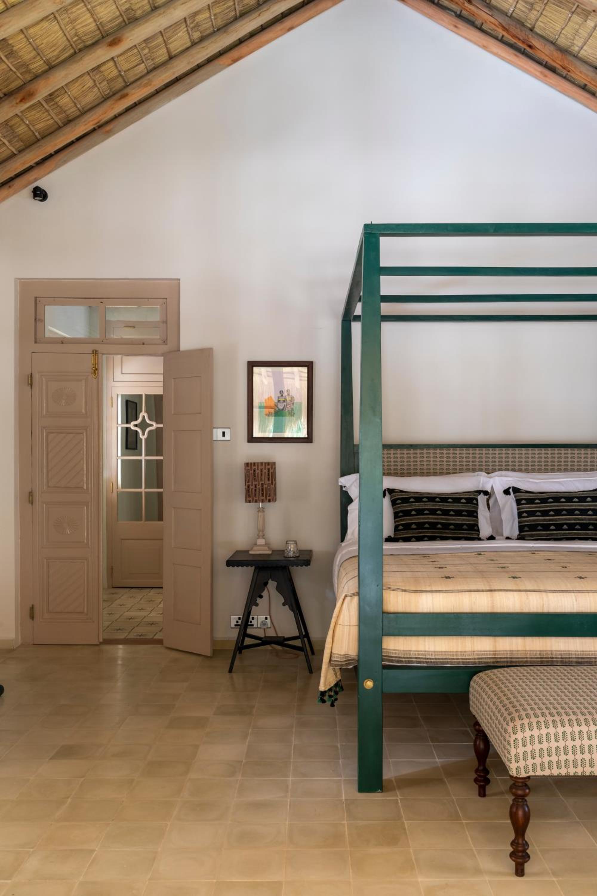 Deluxe Room with Balcony - Photo 1