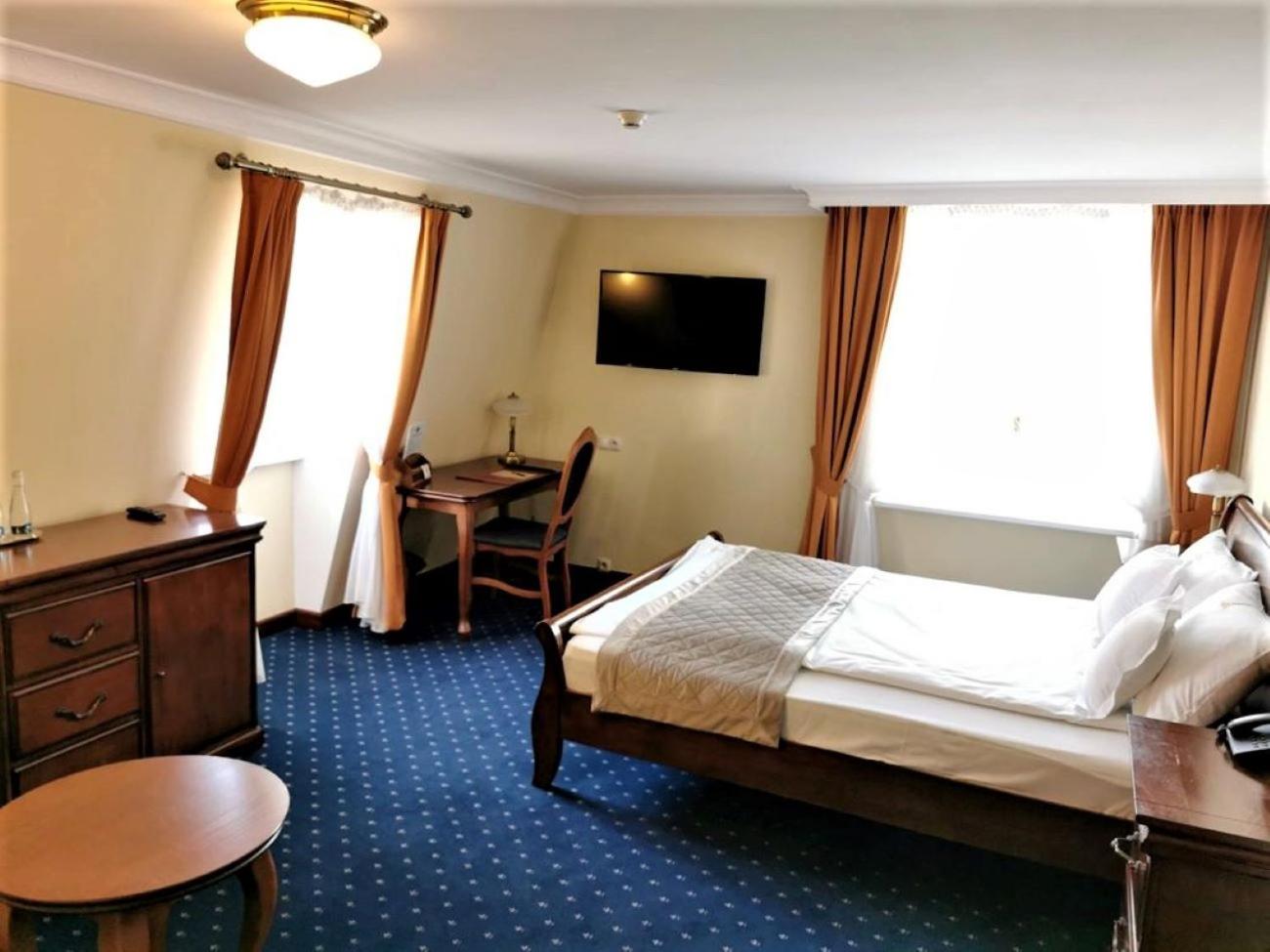 Standard Double Room - Photo 3