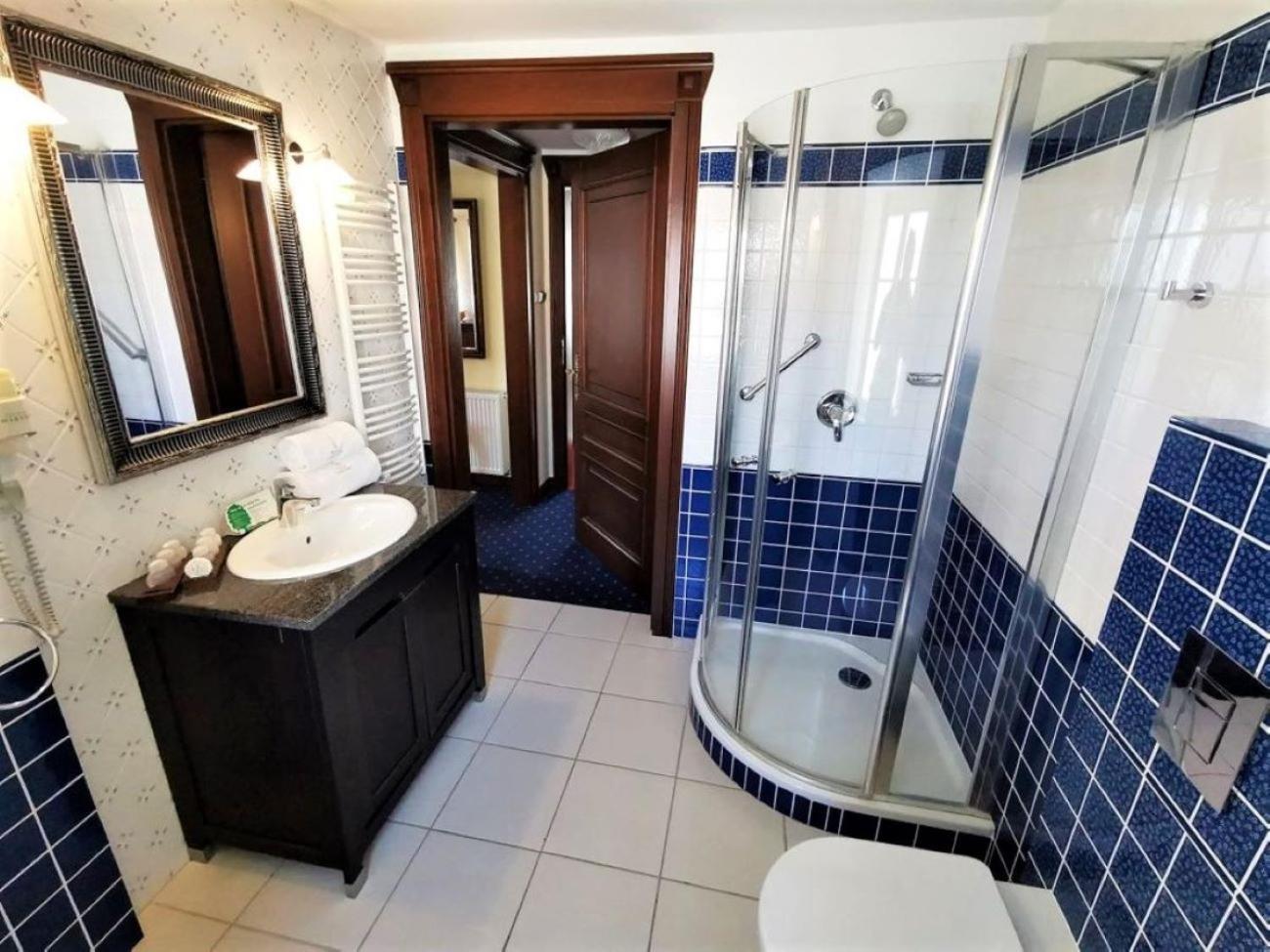 Standard Double Room - Photo 4