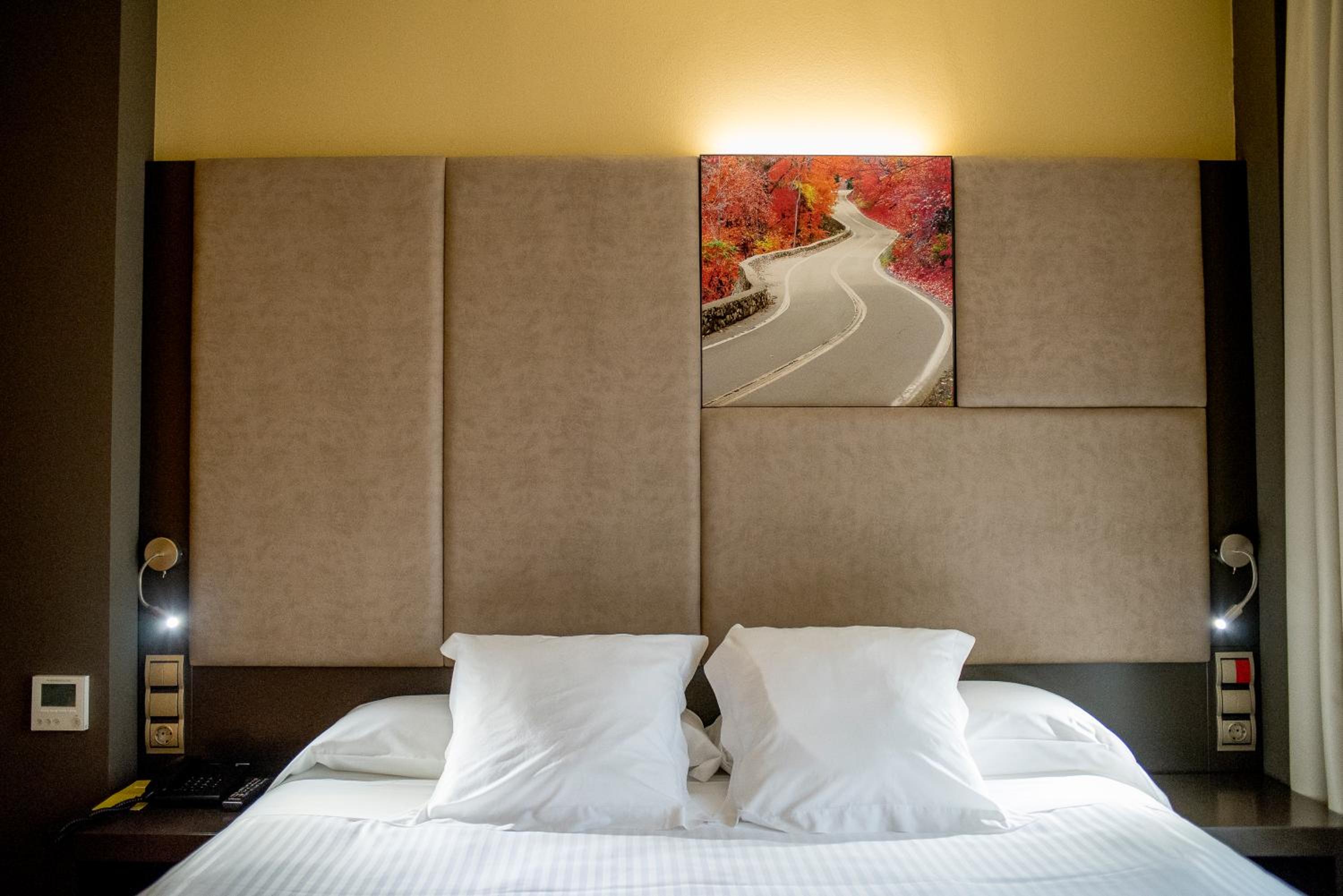 Comfort Double or Twin Room - Photo 10