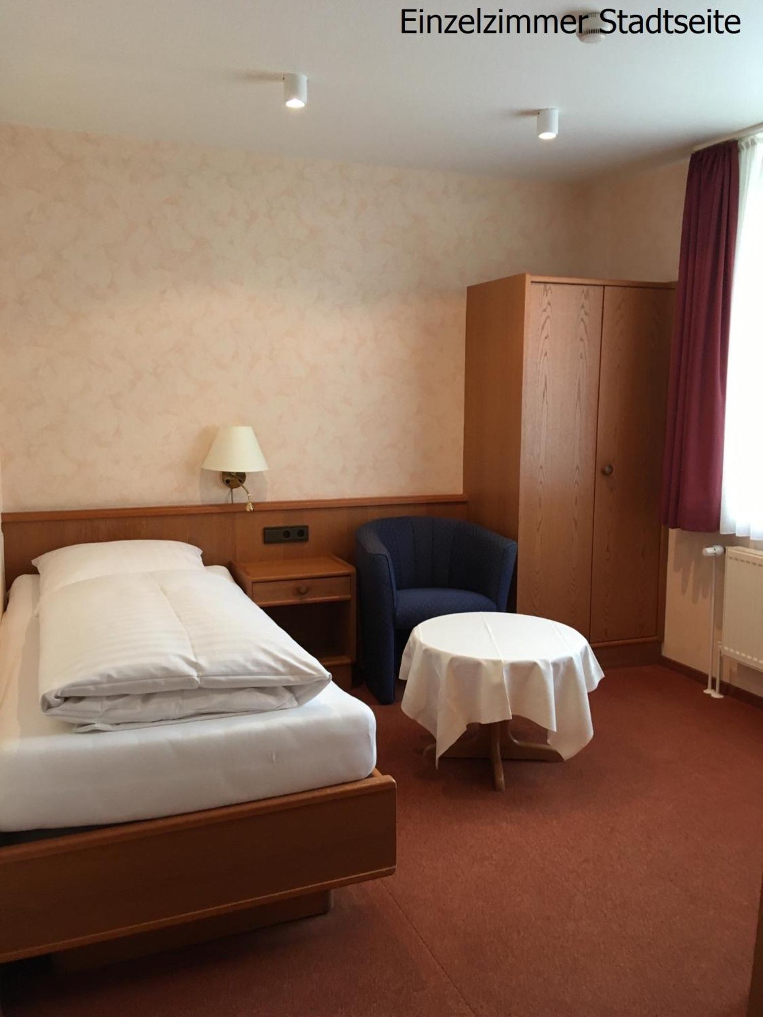 Single Room photo 1