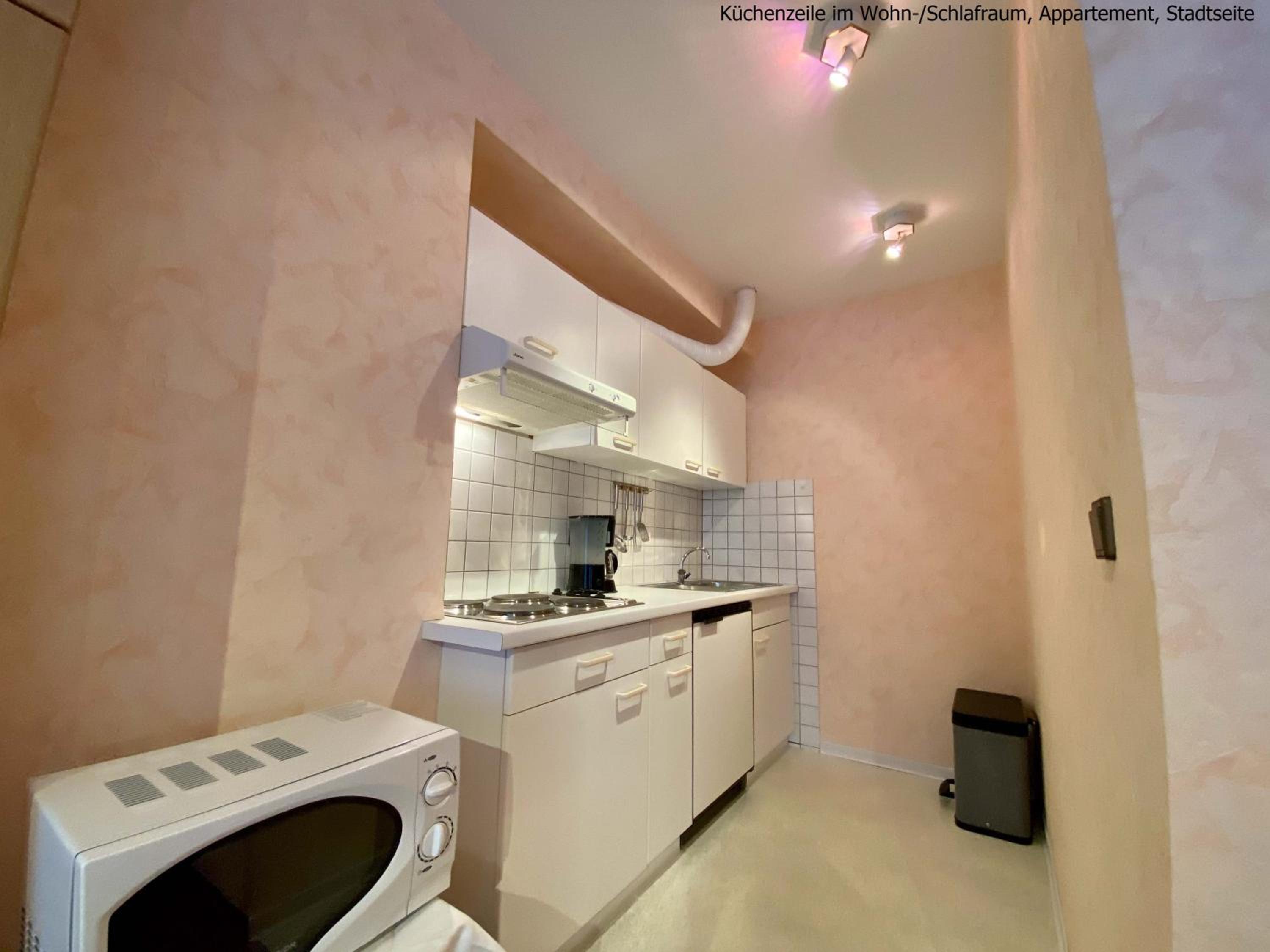 Apartment photo 2
