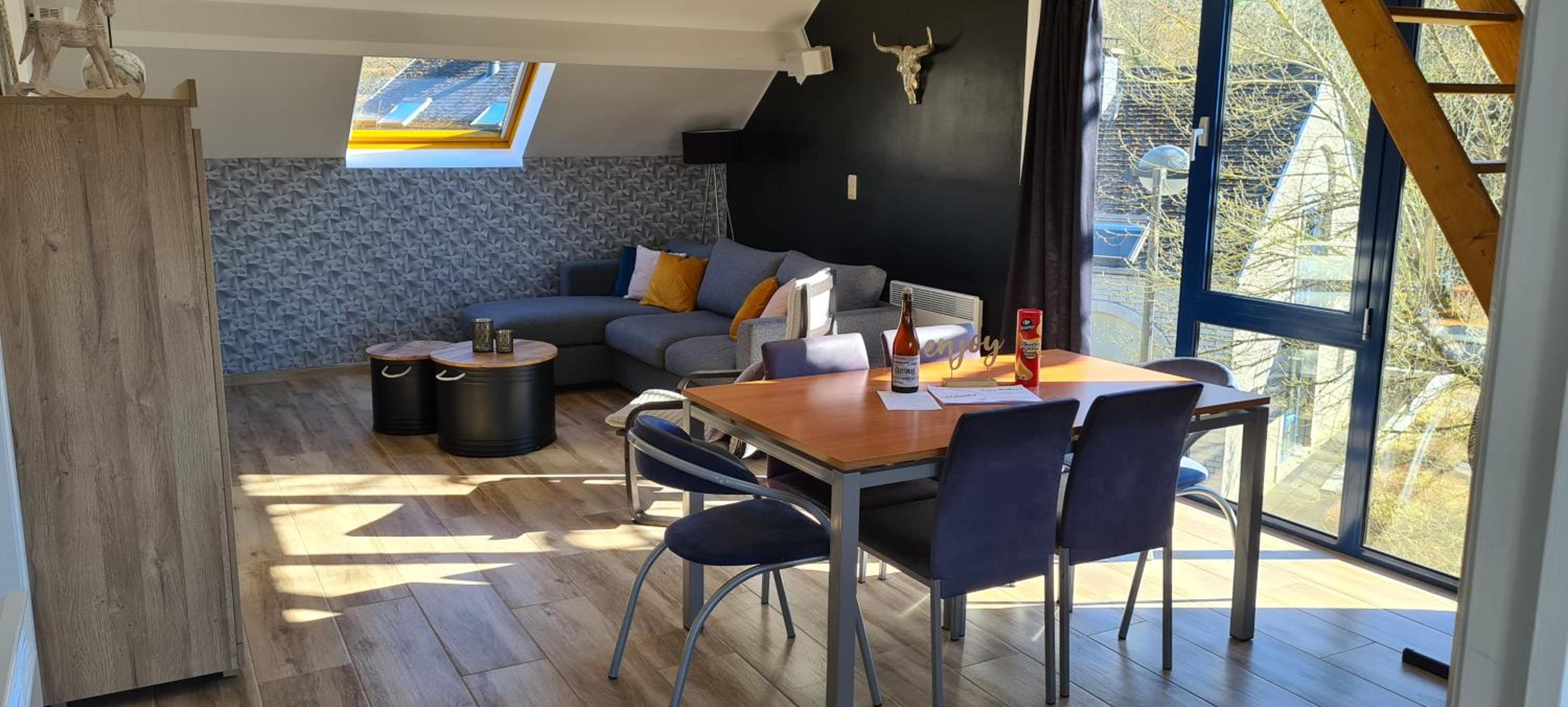 Two-Bedroom Apartment - Photo 30