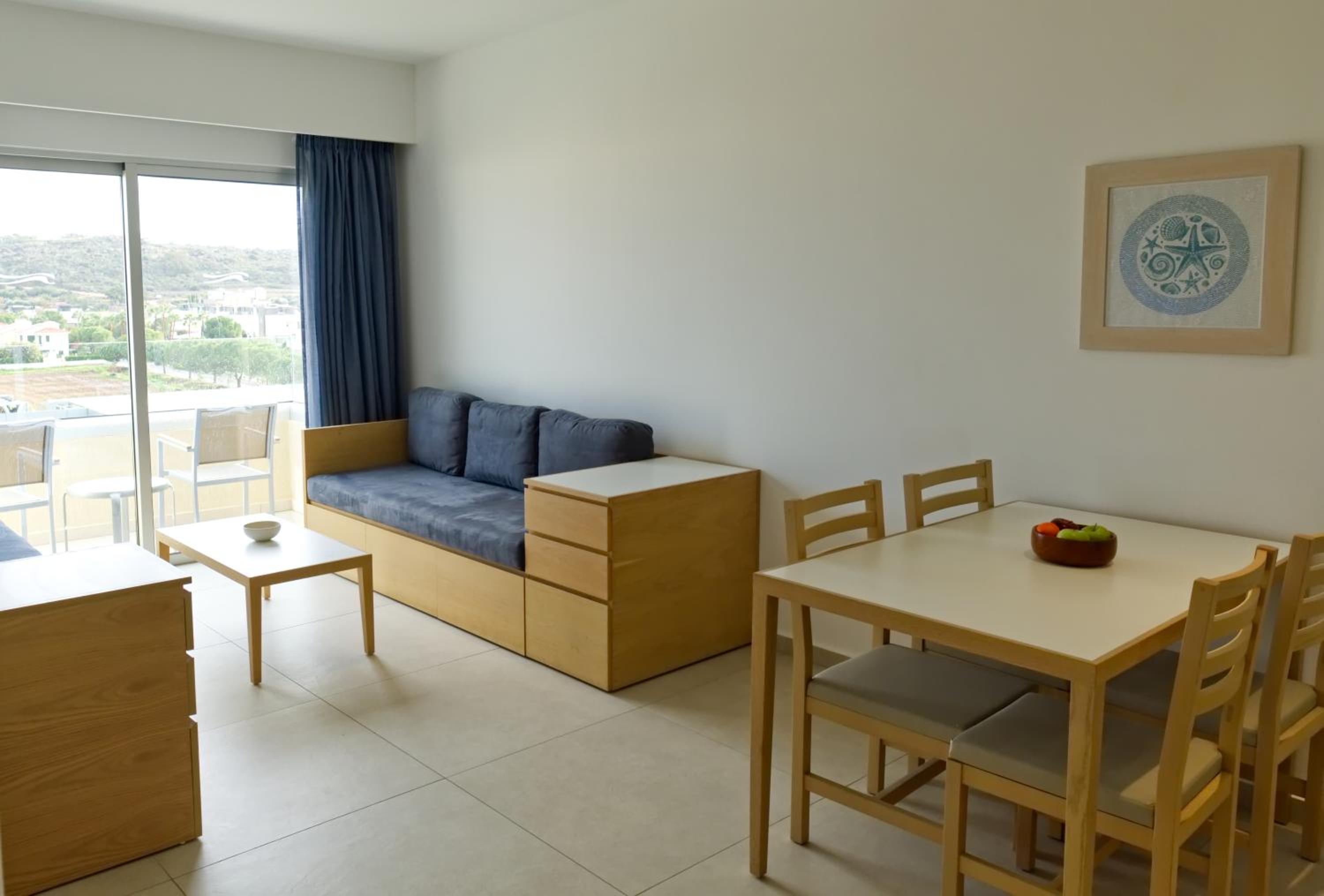 One-Bedroom Suite with Inland View