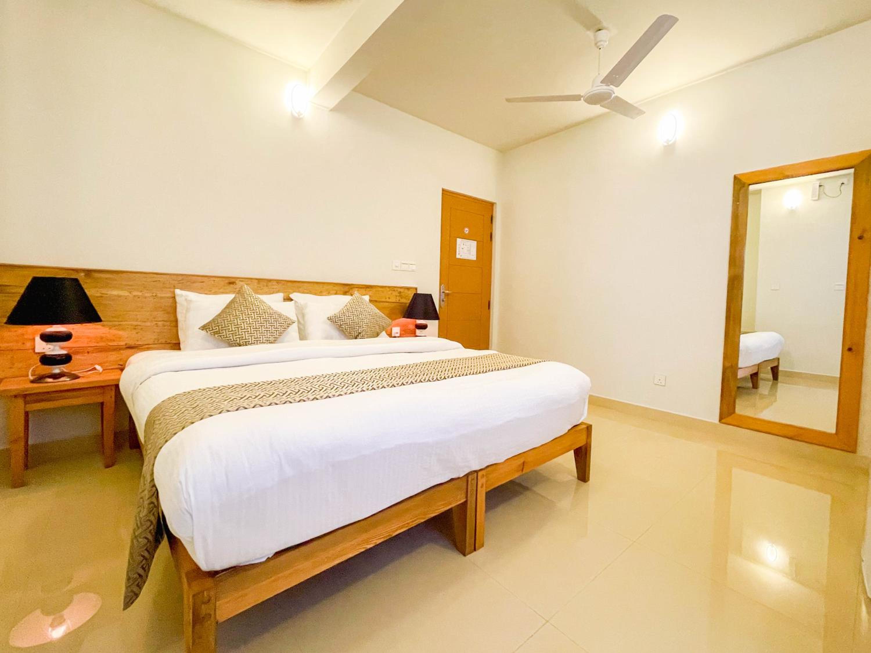 Deluxe Room - Photo 4