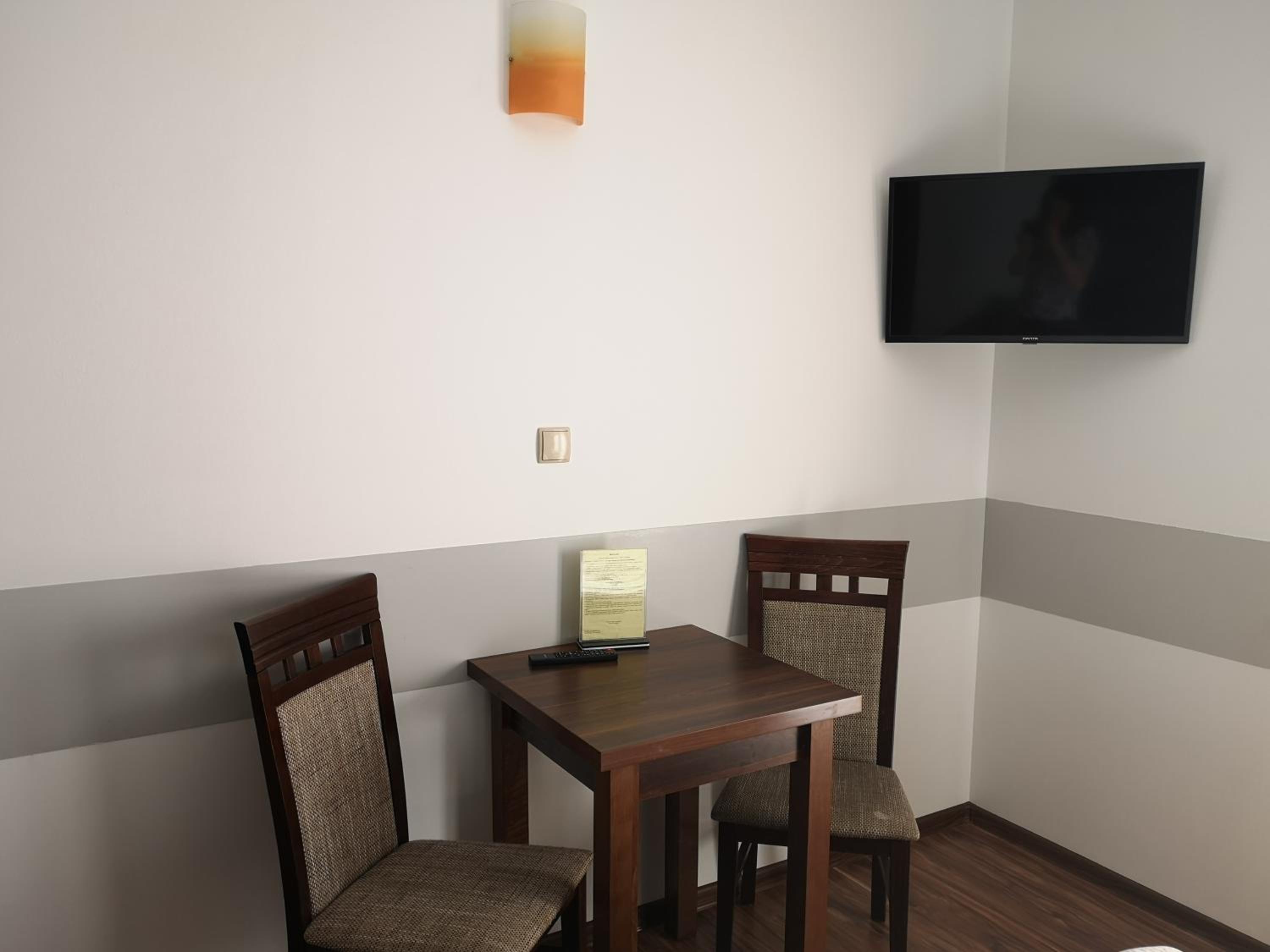 Triple Room with Balcony photo 3