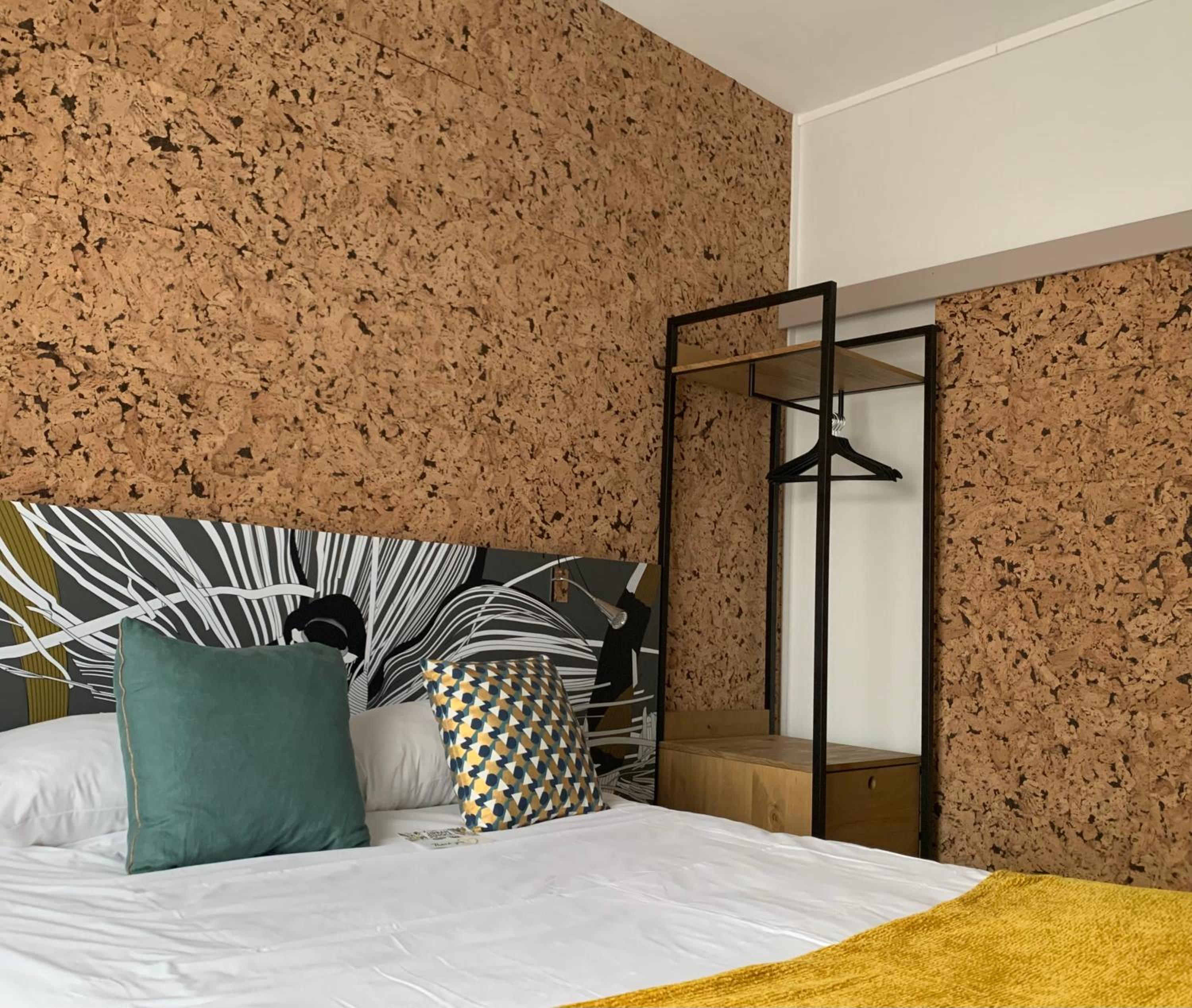 Standard Double Room - Photo 14
