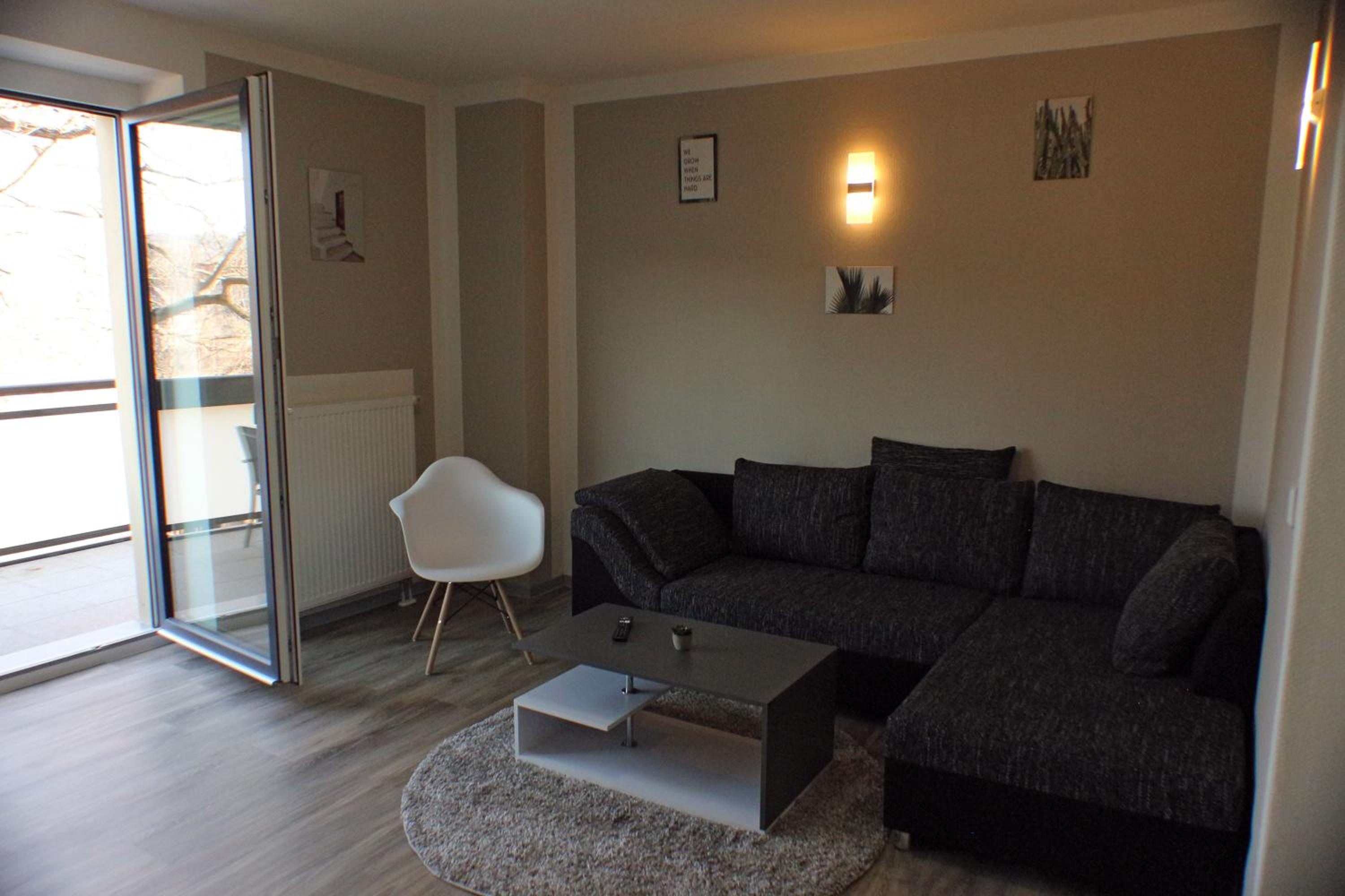 Apartment with Balcony photo 1