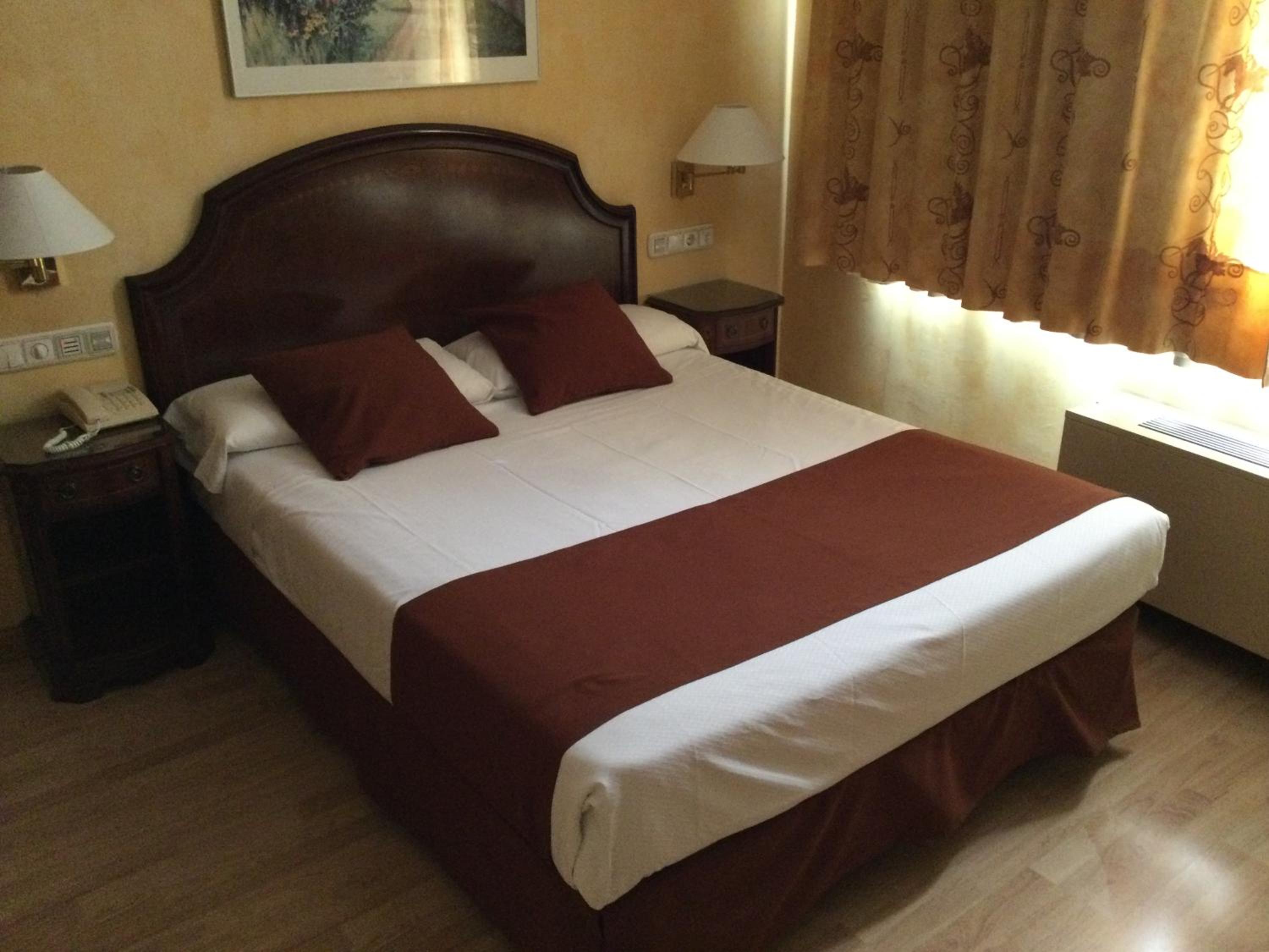 Double Room with Balcony photo 2