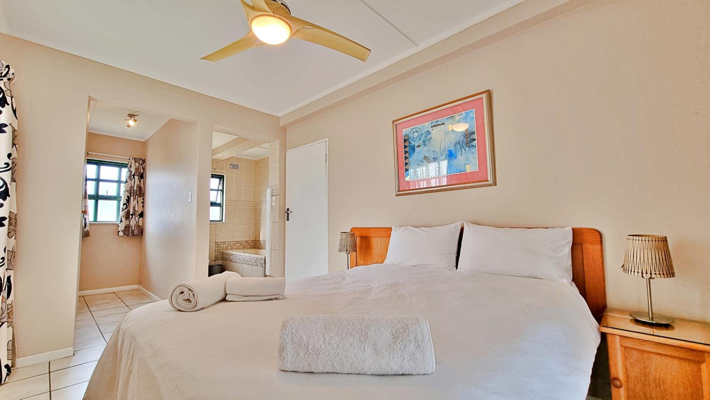 Apartment - Photo 2