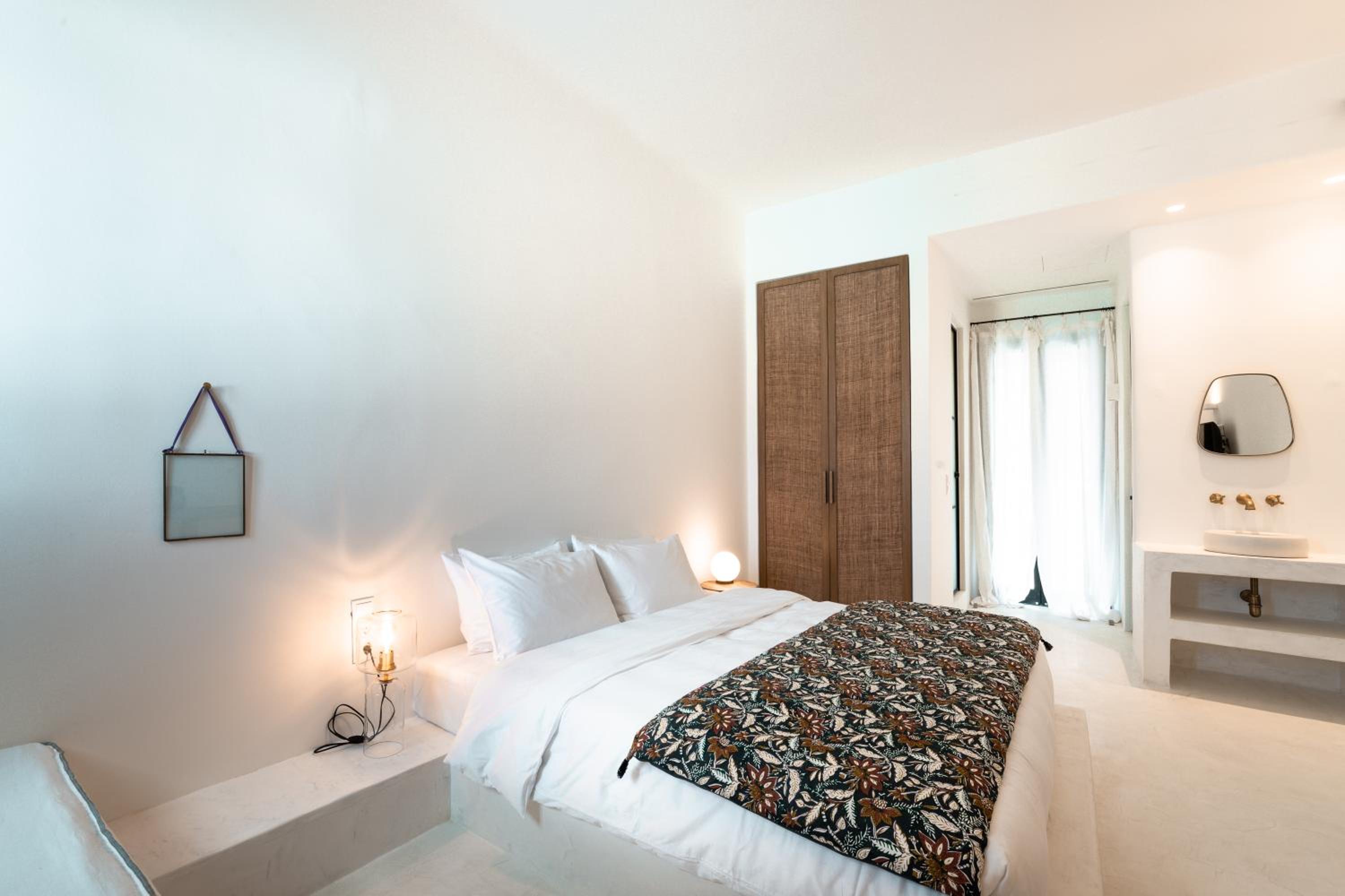 Master Suite with Veranda and Hot Tub