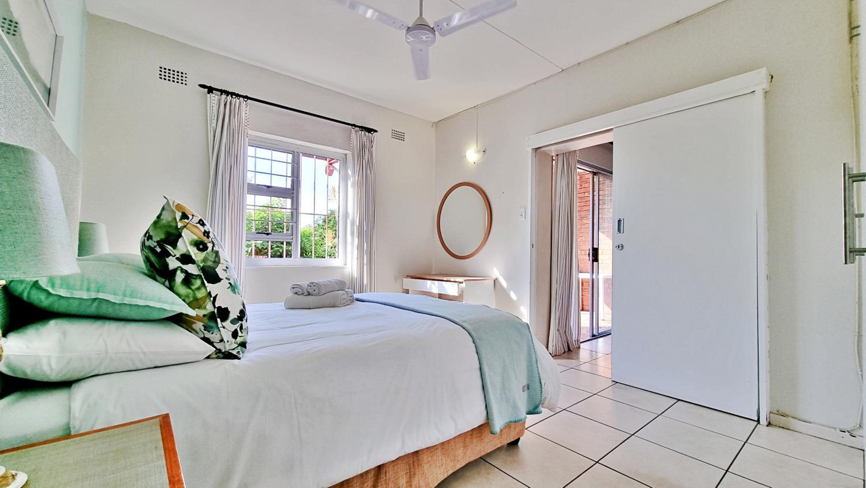 One-Bedroom Apartment (2 Adults + 2 Children) - Photo 5