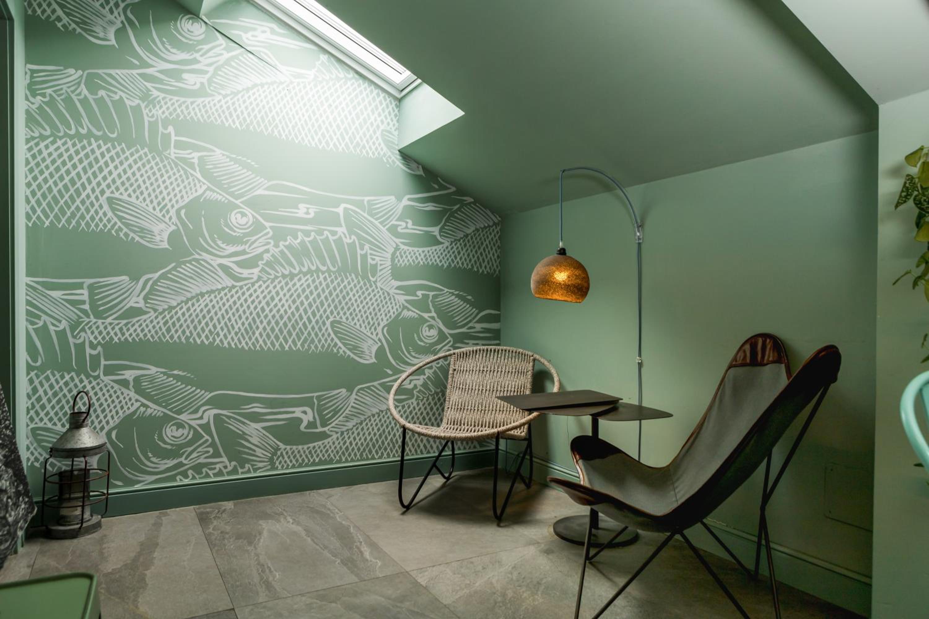 Standard Suite - Photo 18