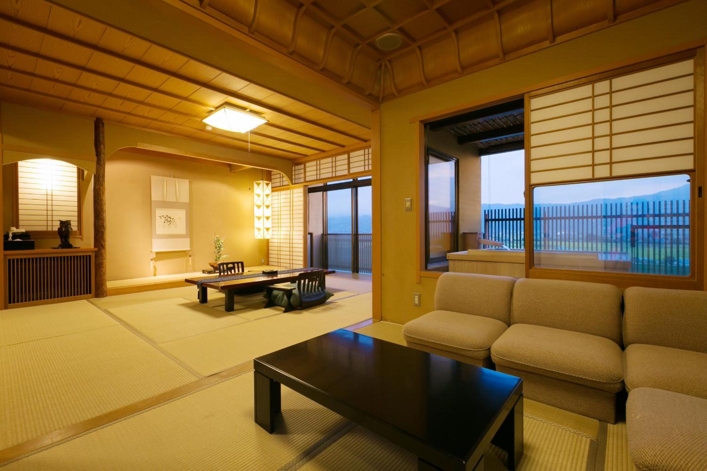 Deluxe Japanese-Style Room with Private Hot Spring Selected at Check-In