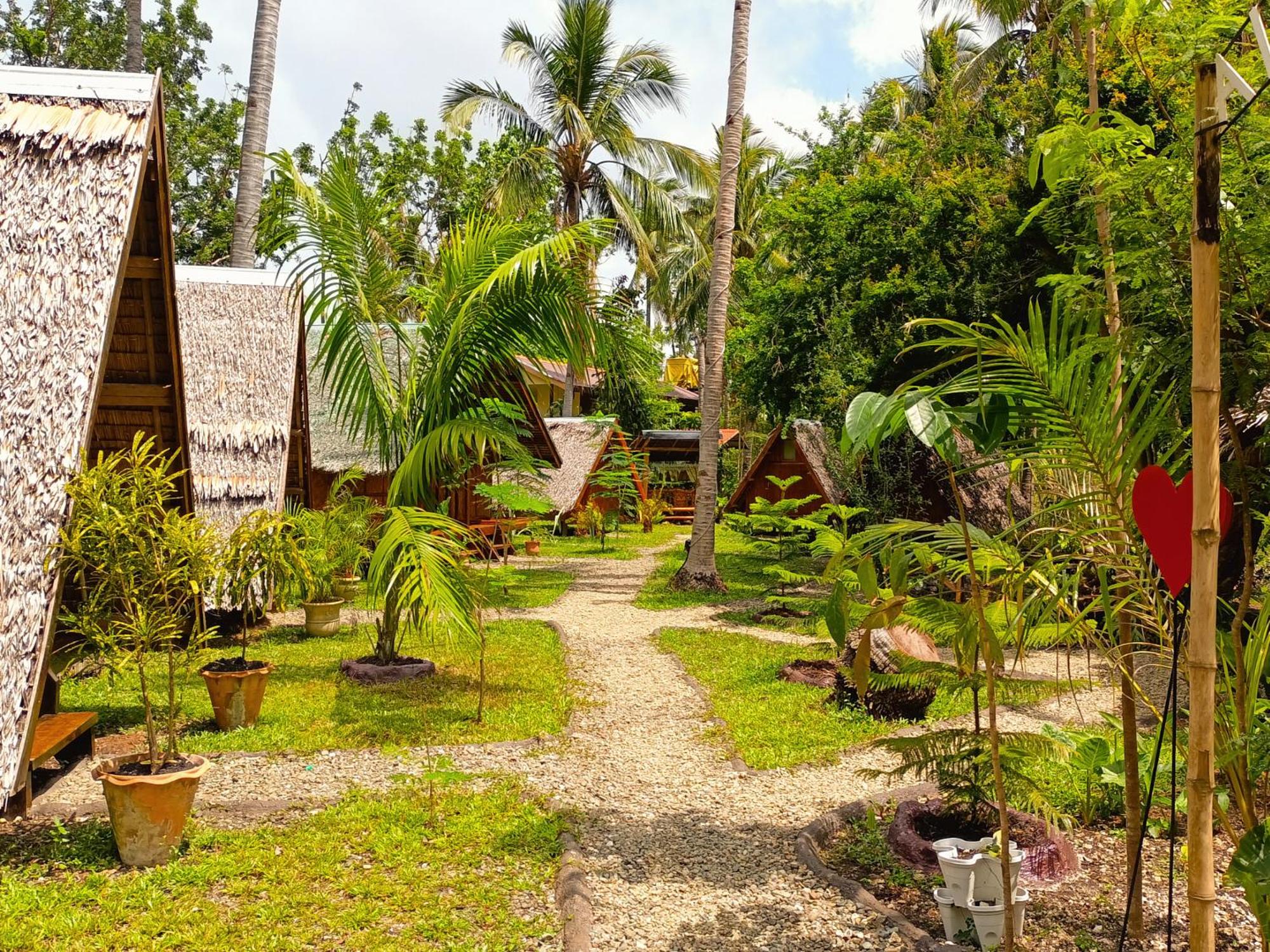Standard Bungalow with Fan photo 3