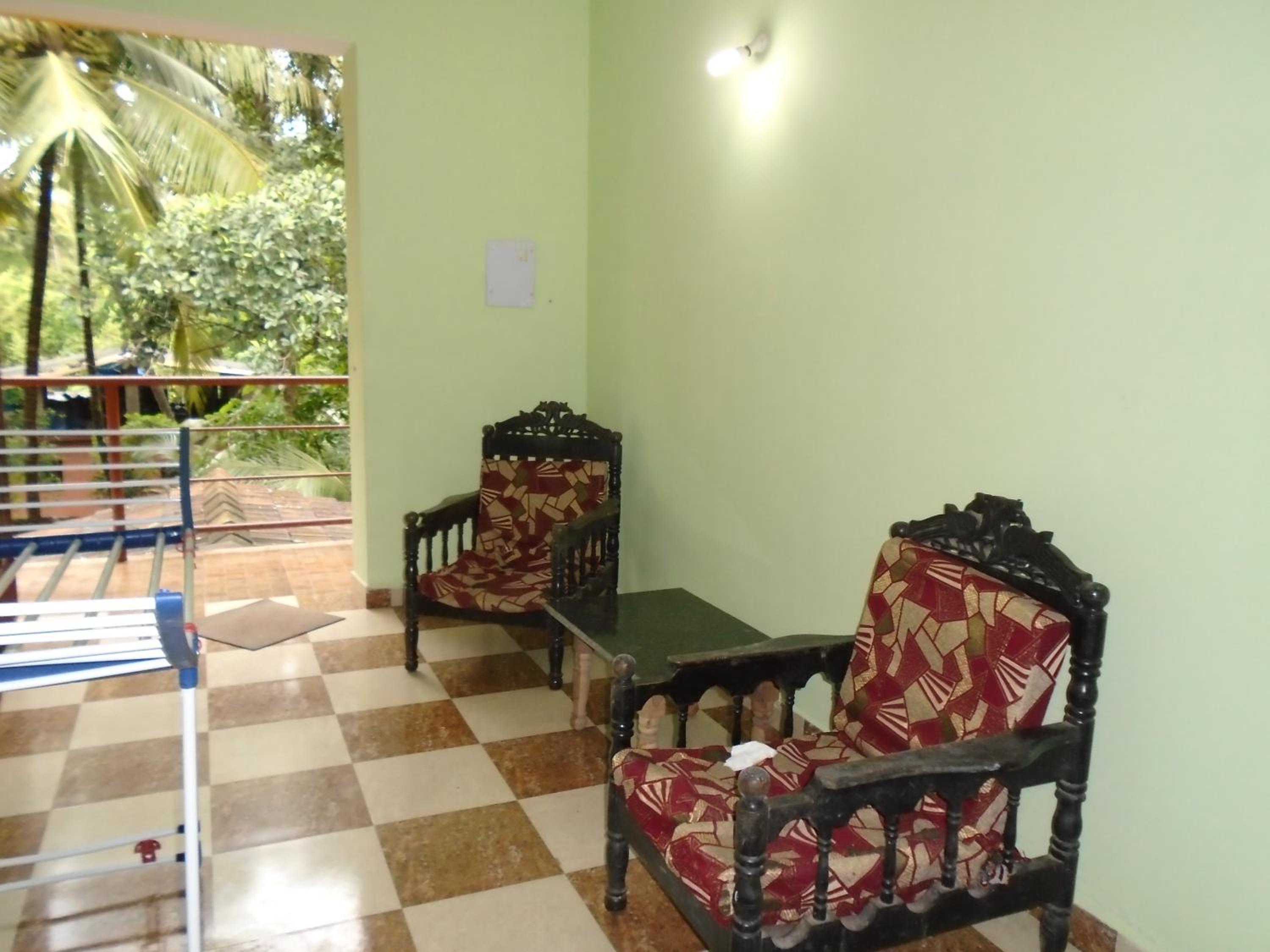 Deluxe Quadruple Room - Photo 15
