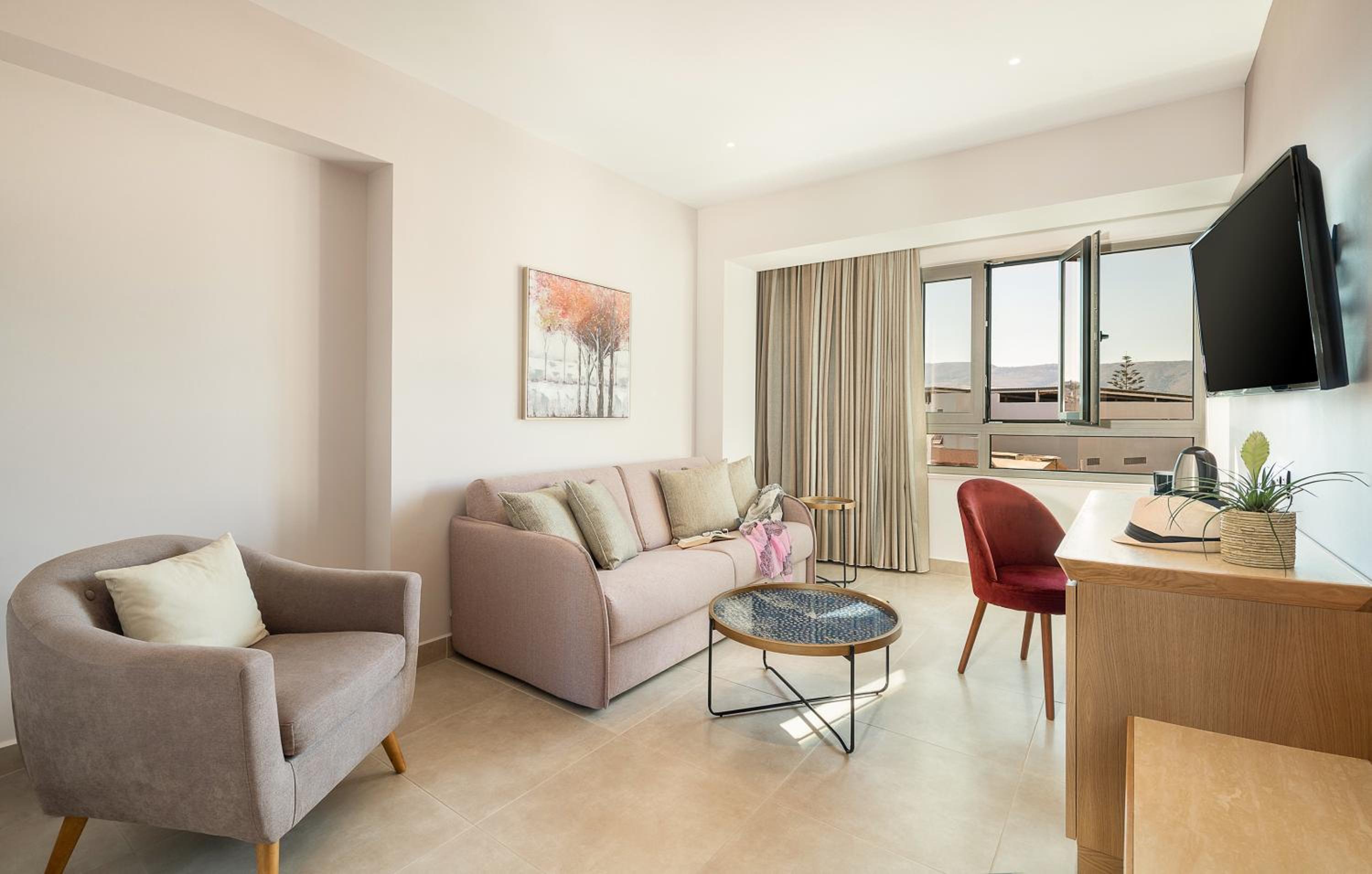 Family Suite - Photo 12