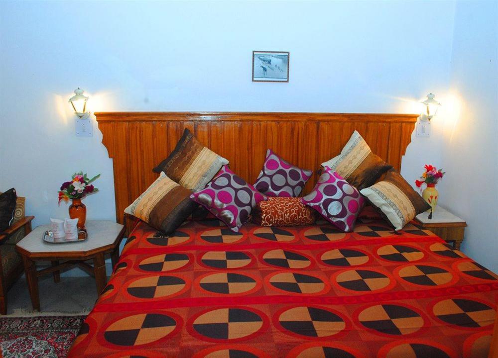 Deluxe Double or Twin Room - Photo 6