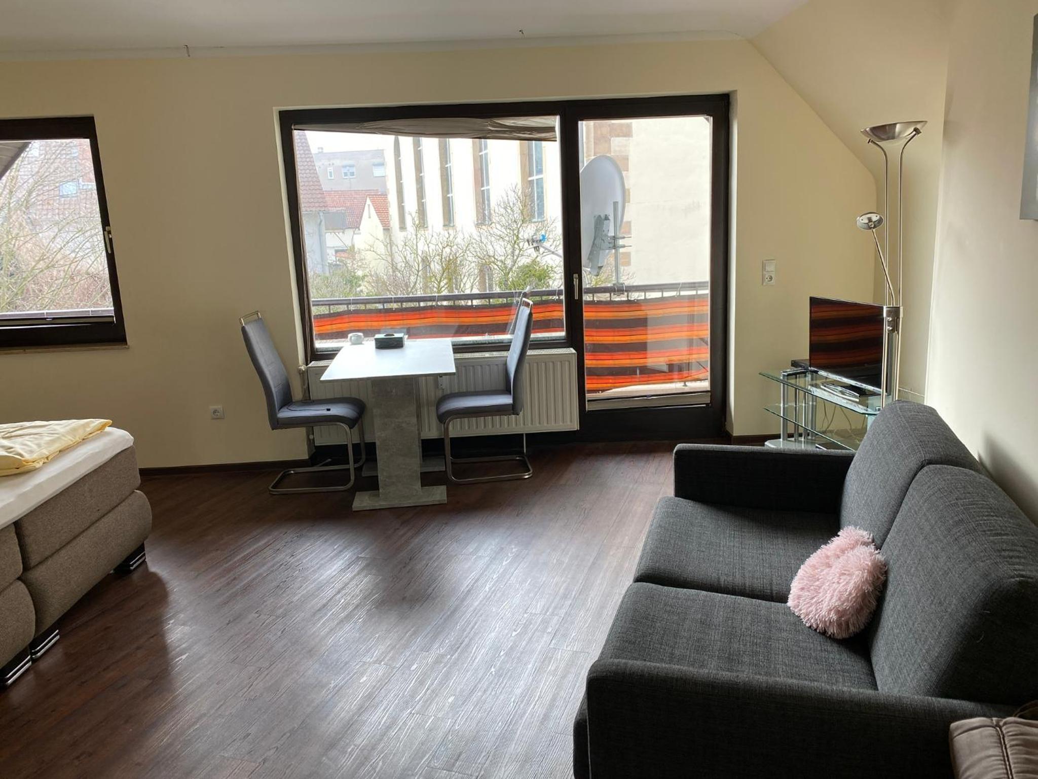 One-Bedroom Apartment photo 1