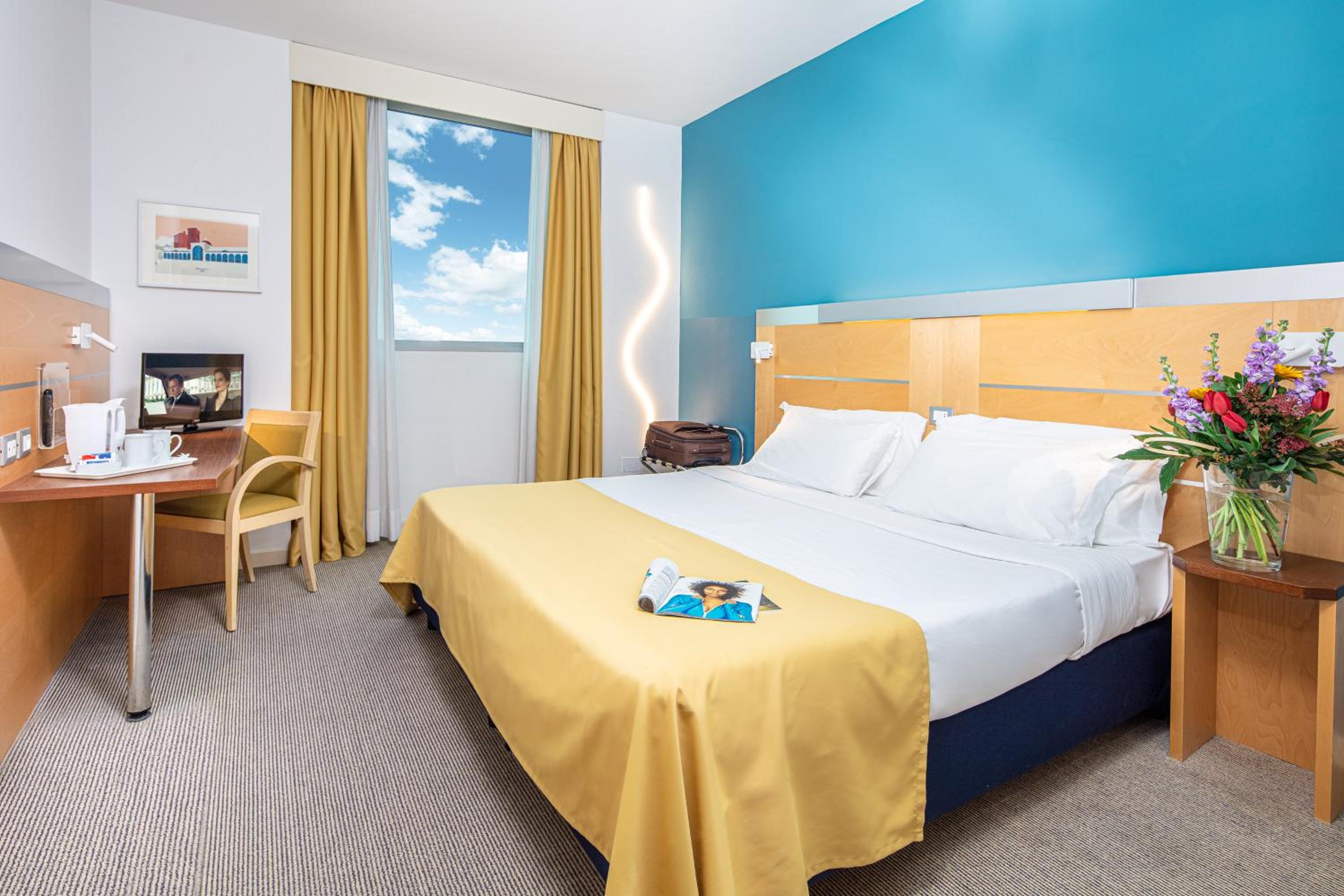 Standard Double Room - Photo 4