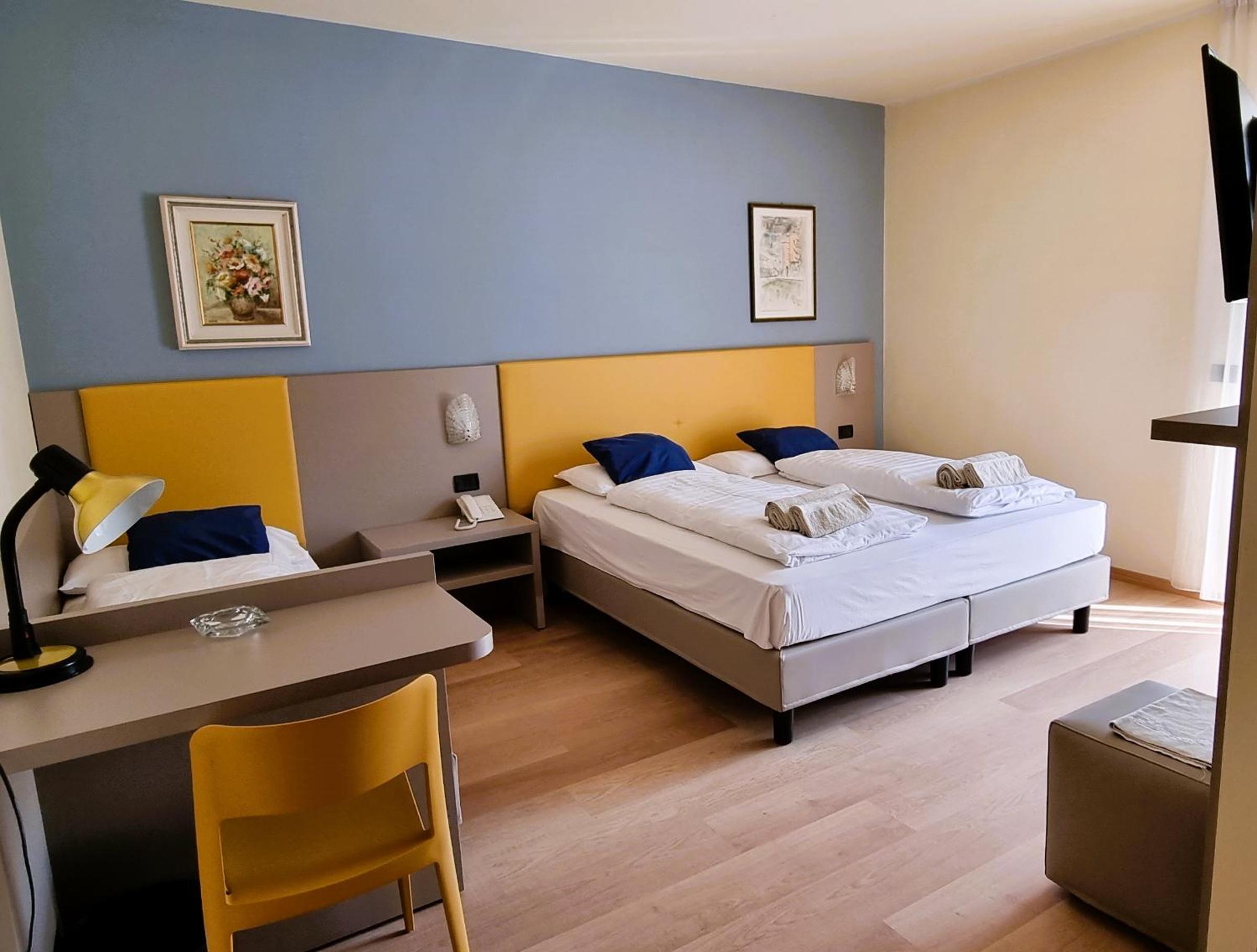 Triple Room - Photo 3
