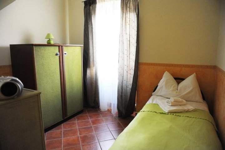 Apartment - Split Level