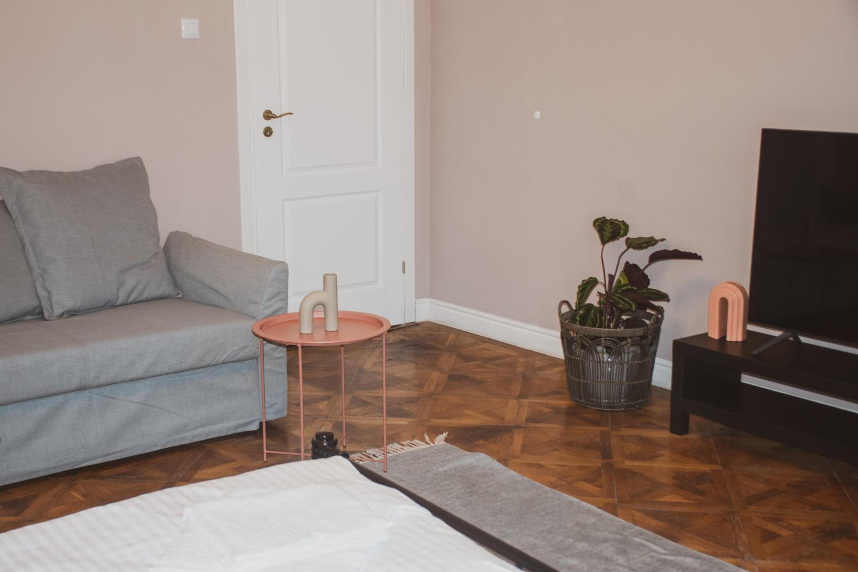 Apartment photo 3