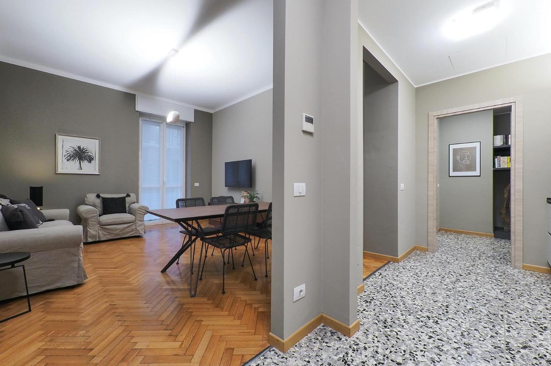 One-Bedroom Apartment