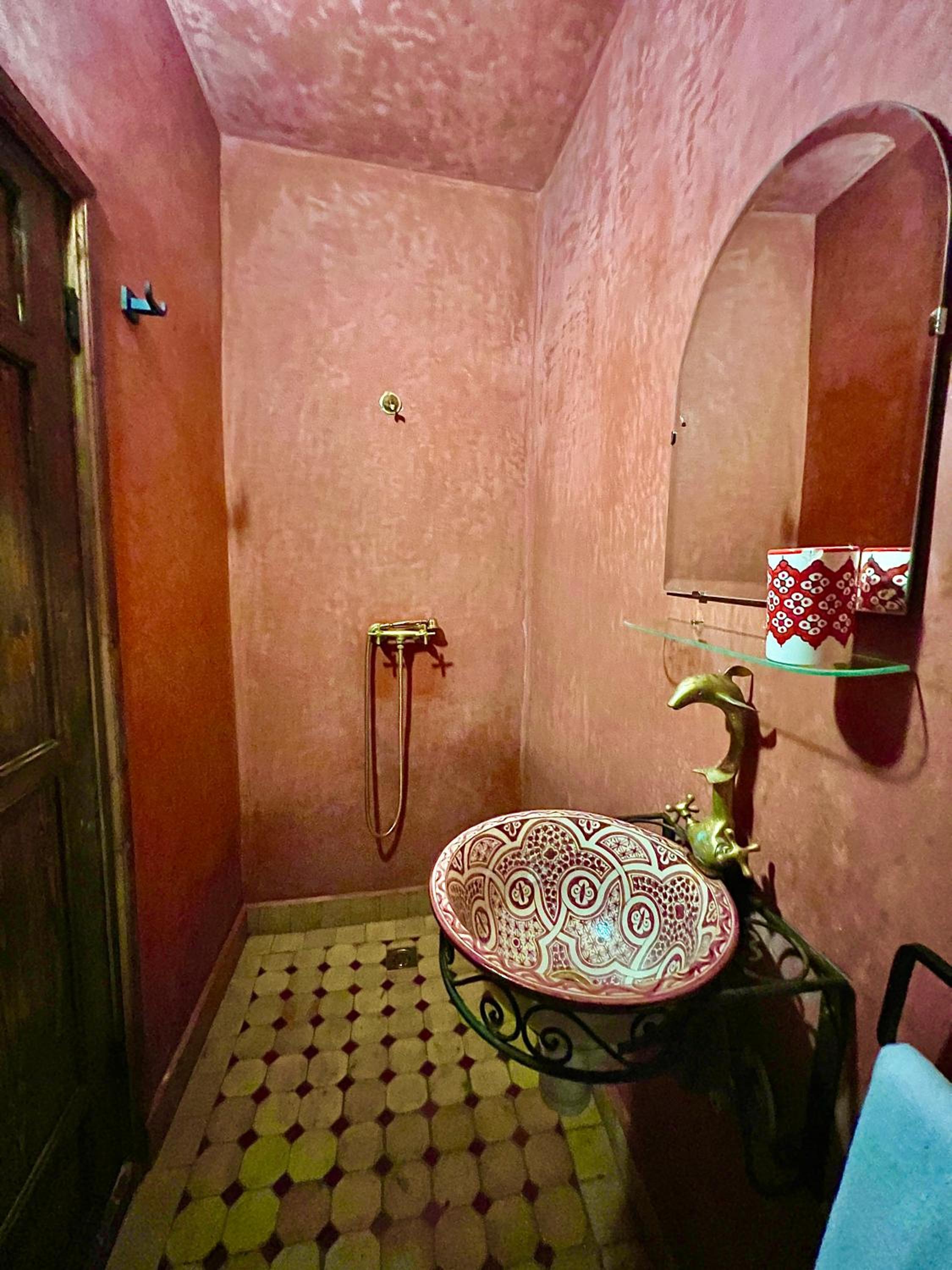 Standard Twin Room - Photo 2