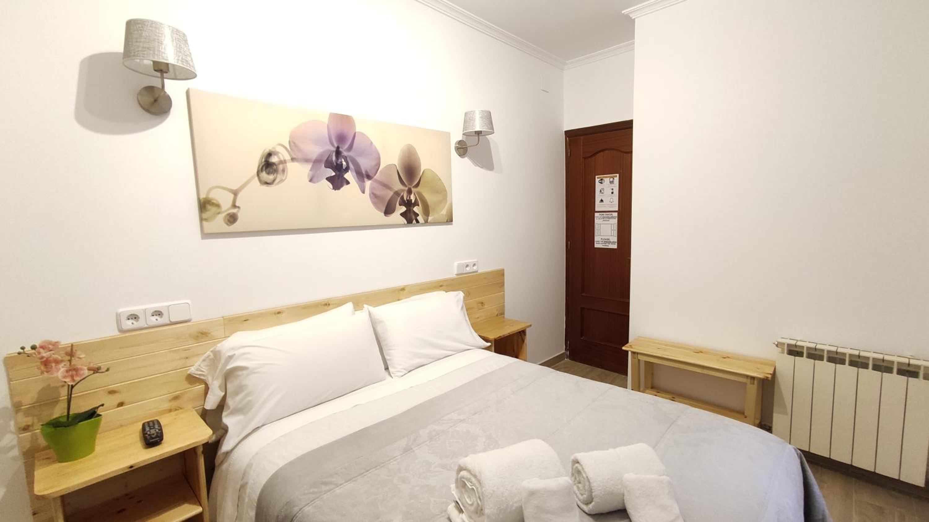 Habitación Doble con Baño Privado