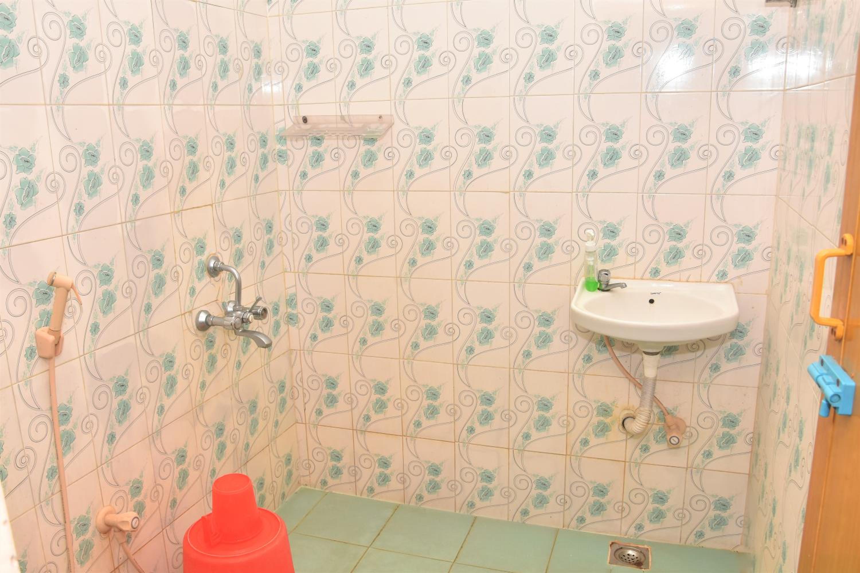 Double Room with Extra Bed photo 2