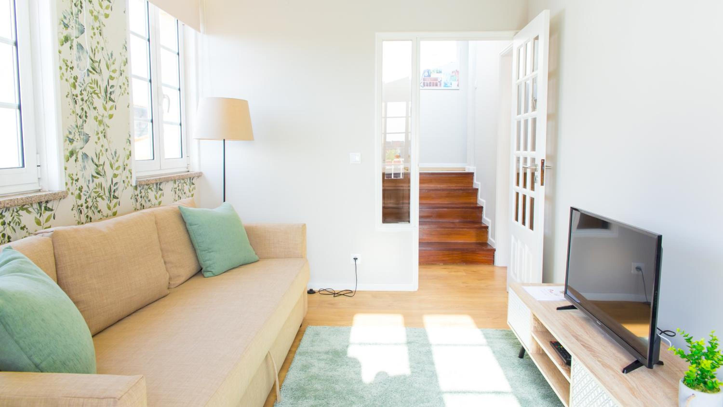 One-Bedroom Apartment photo 3