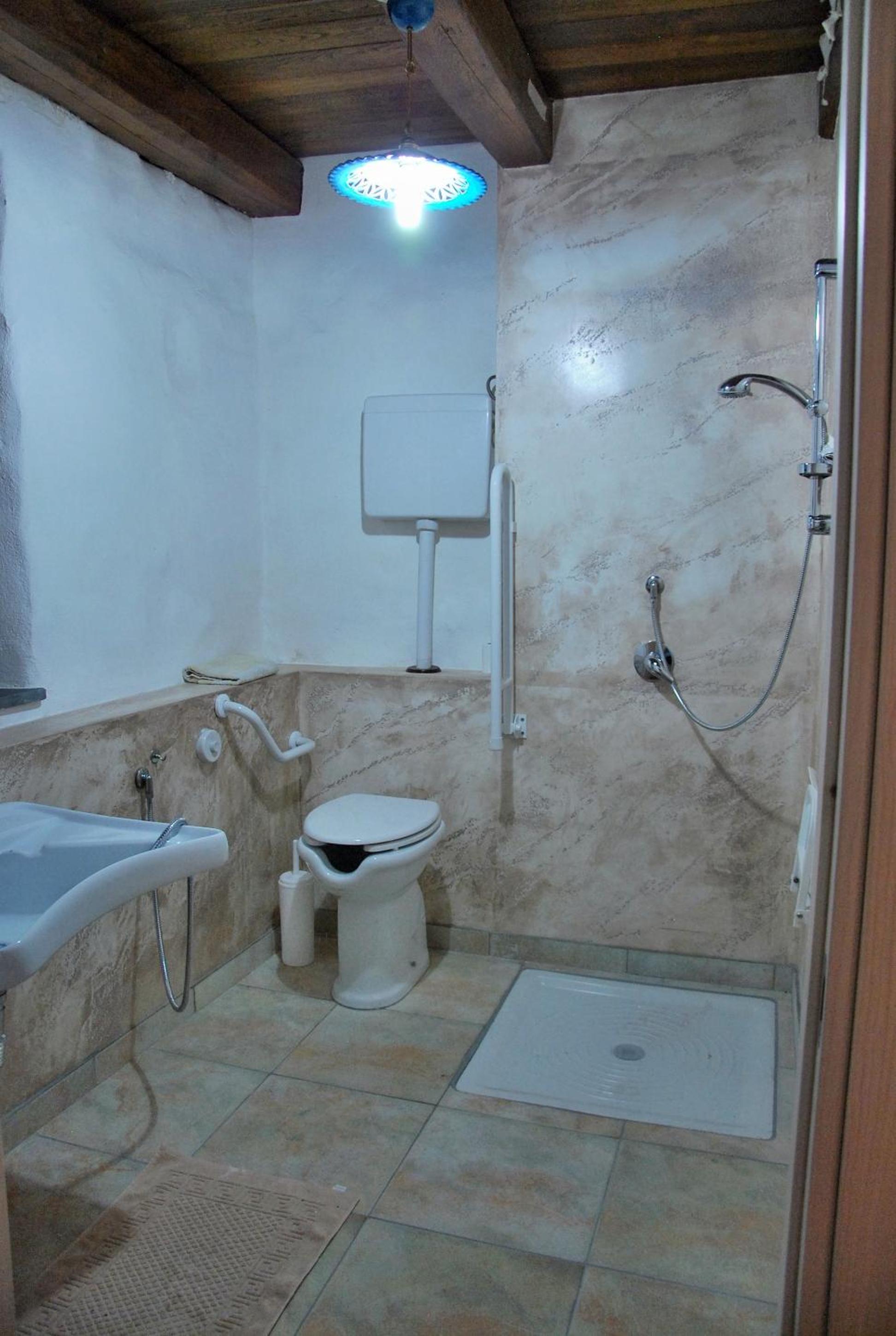 Casa Castori, Billede 2