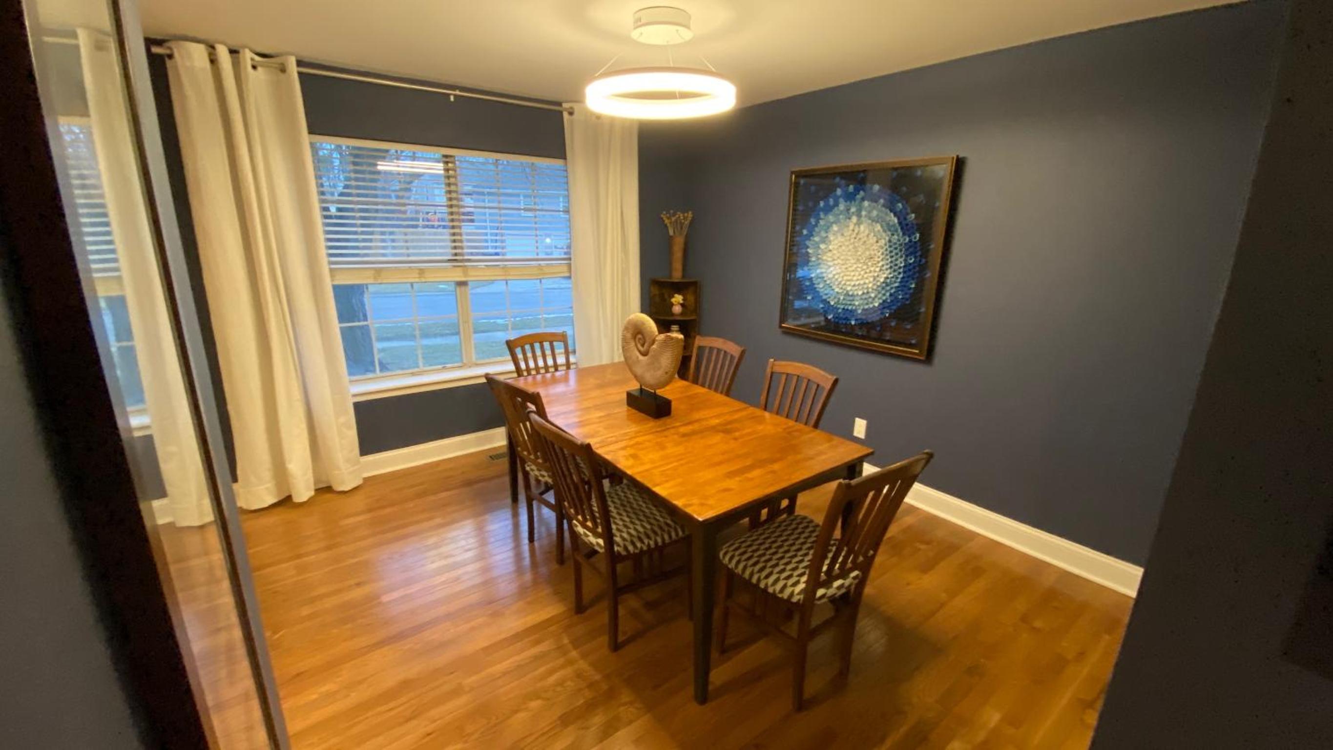 Three-Bedroom House - Photo 26