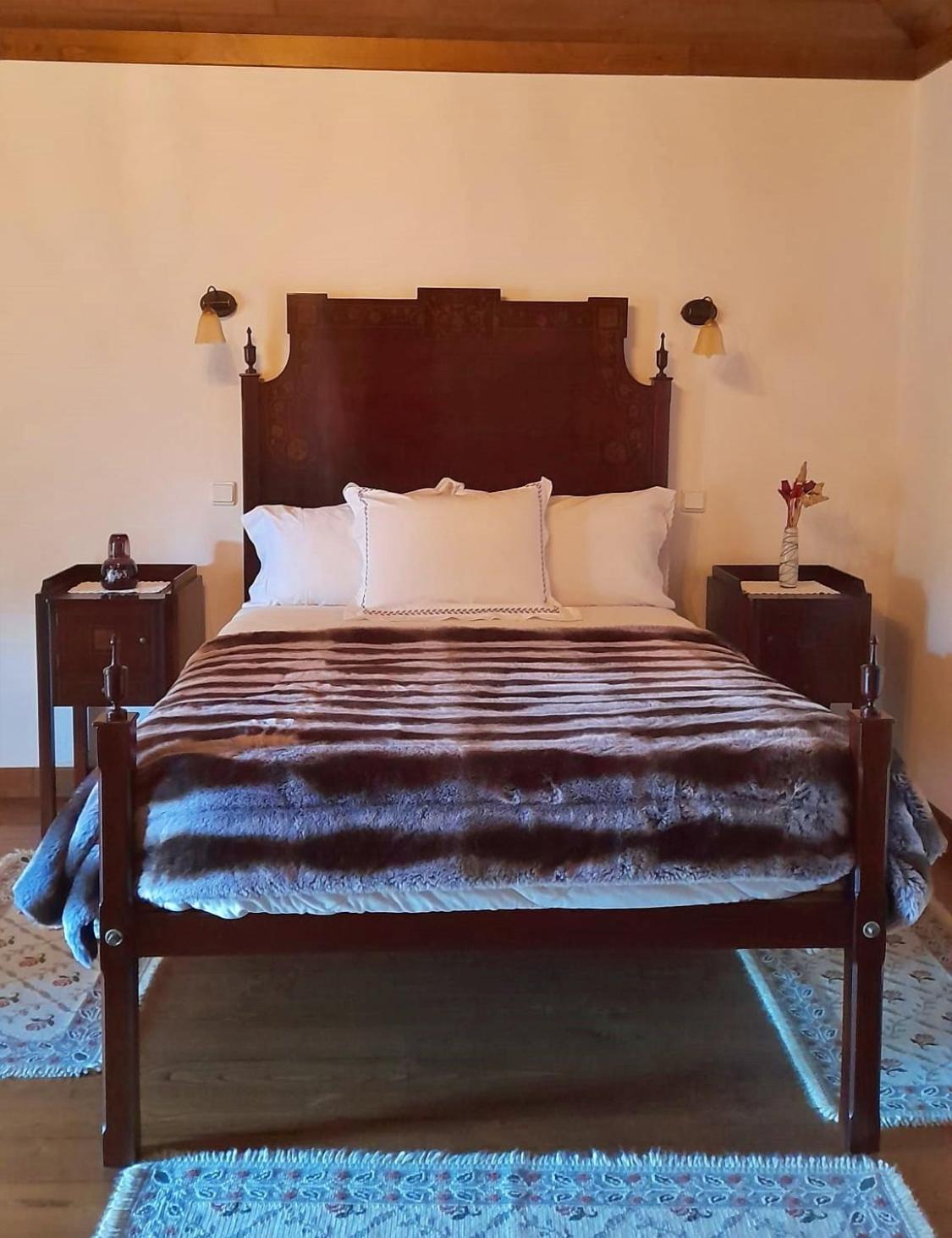 Double Room - Photo 5