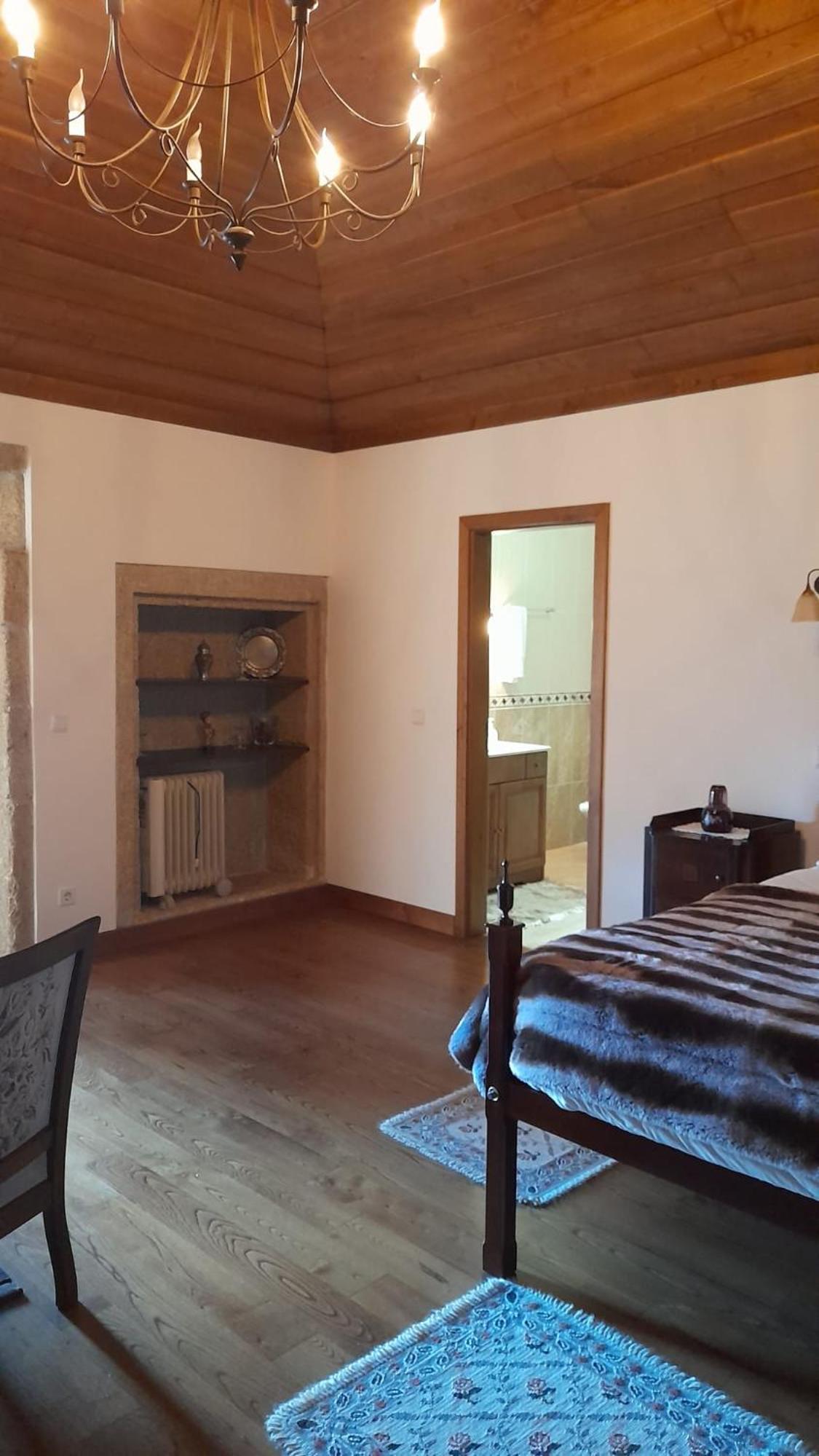 Double Room - Photo 2