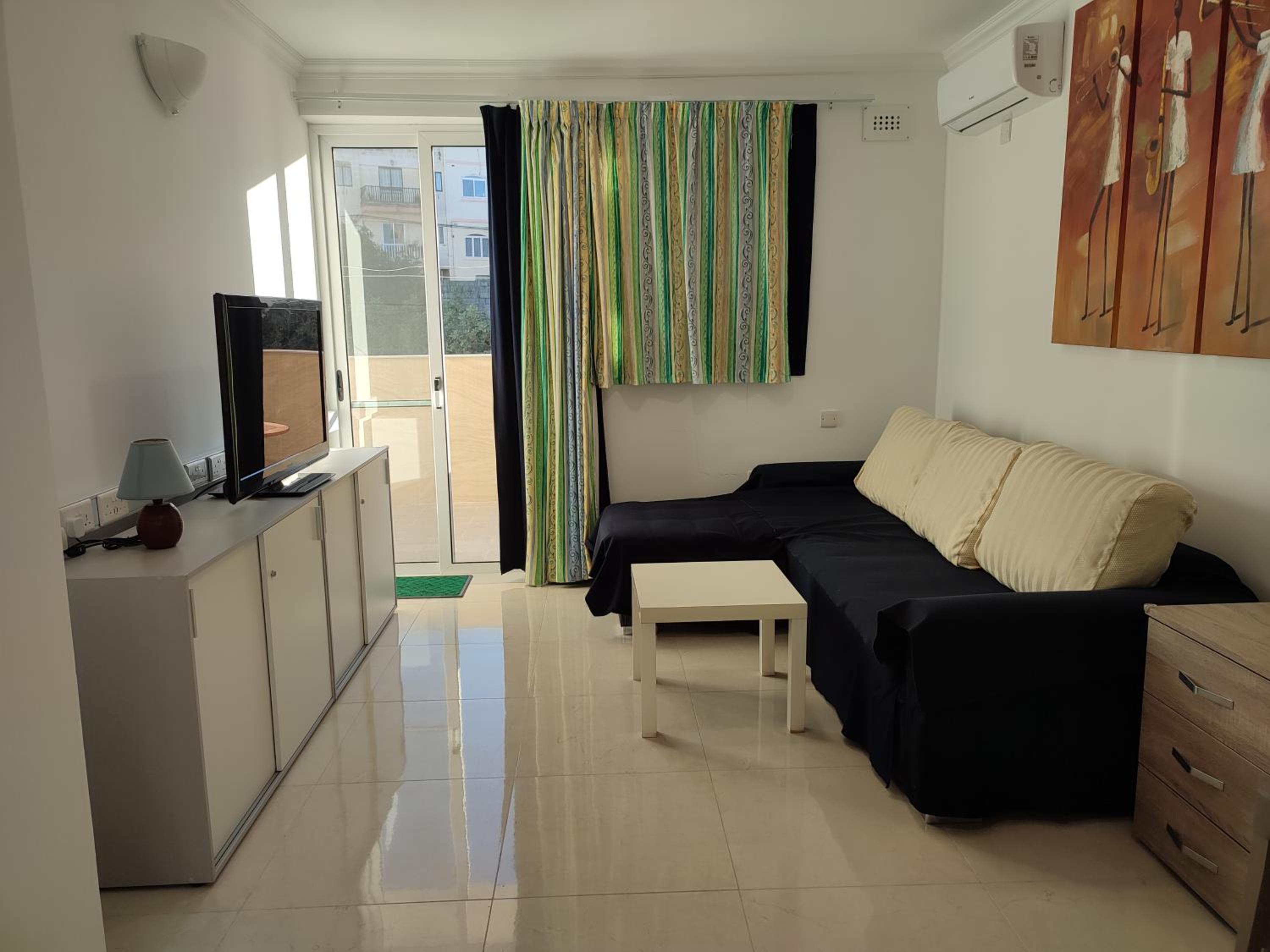 One-Bedroom Apartment - Photo 47