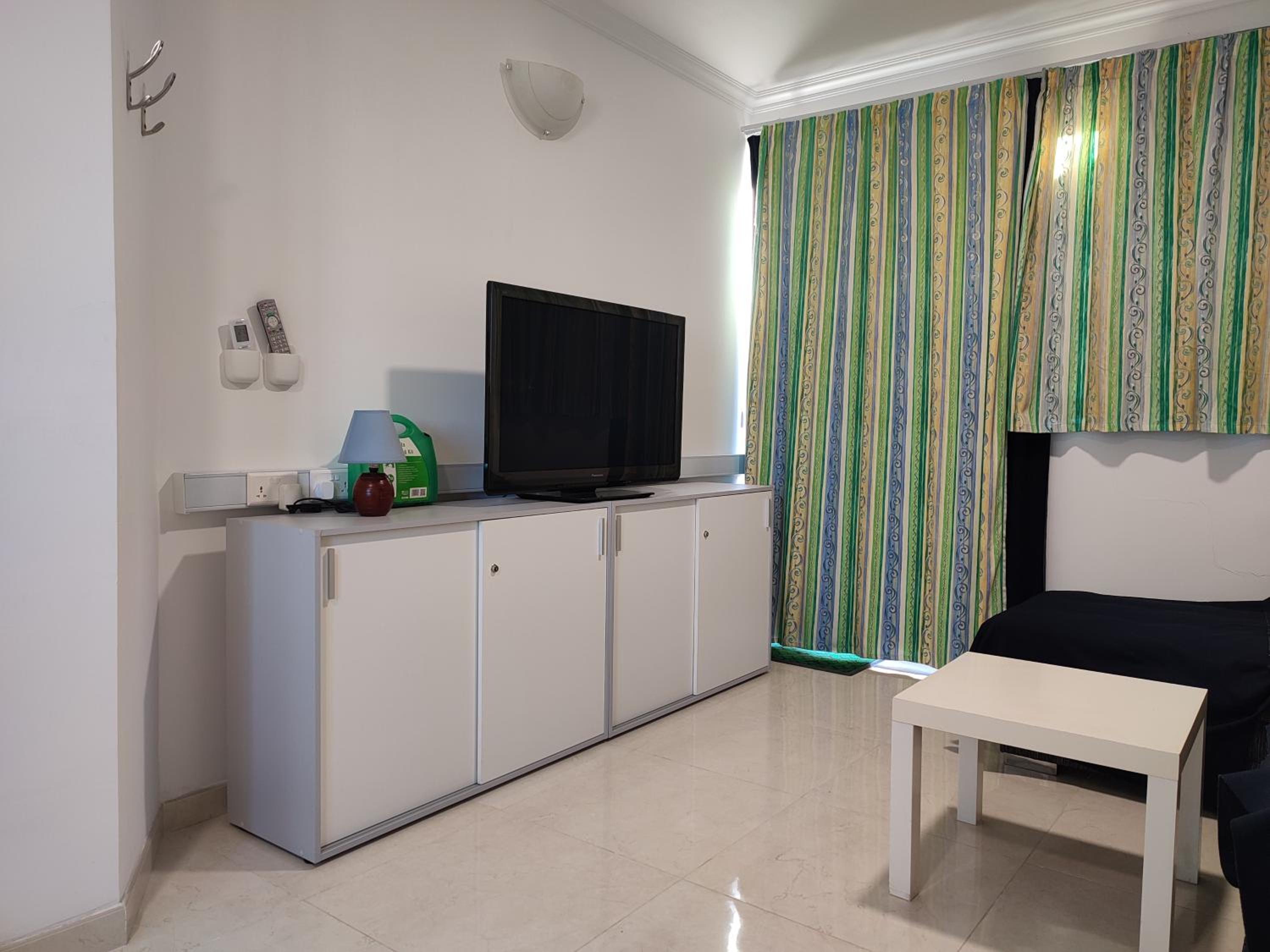 One-Bedroom Apartment - Photo 51