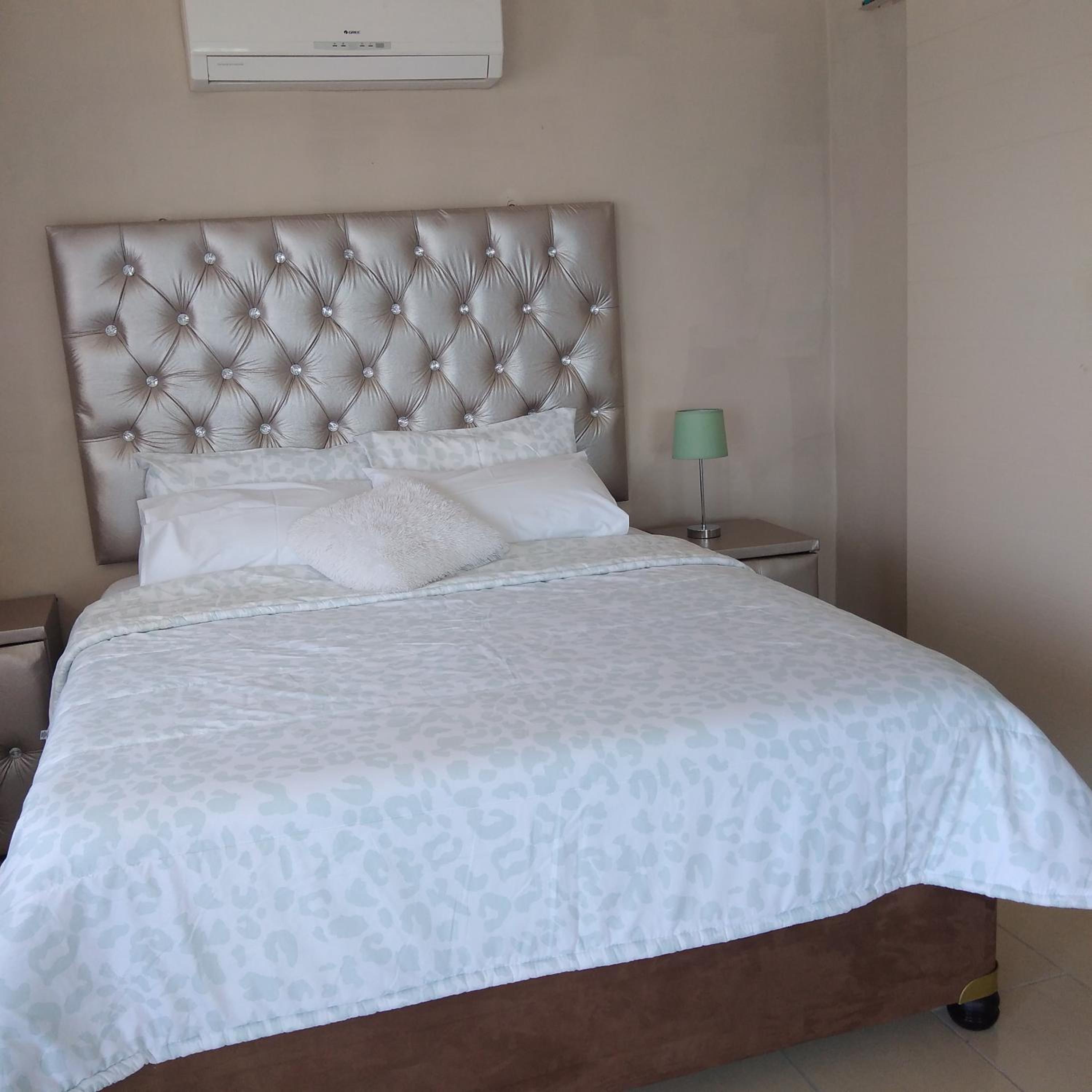 Standard Double Room photo 2