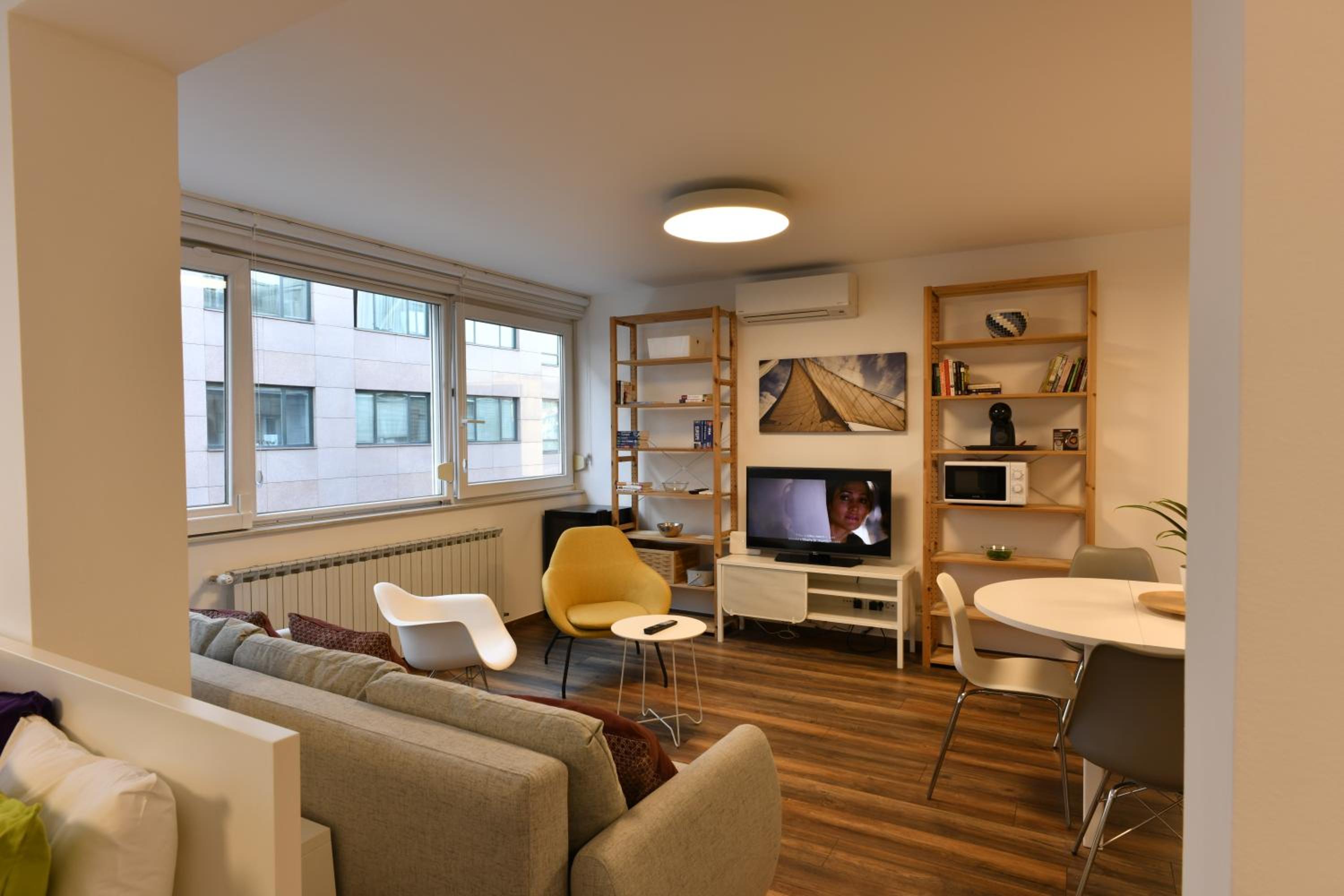 Two-Bedroom Apartment - Photo 9
