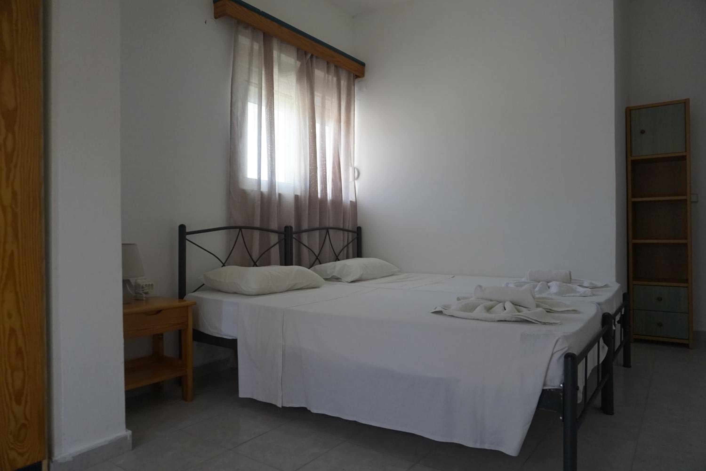 Three-Bedroom Apartment (6 Adults)