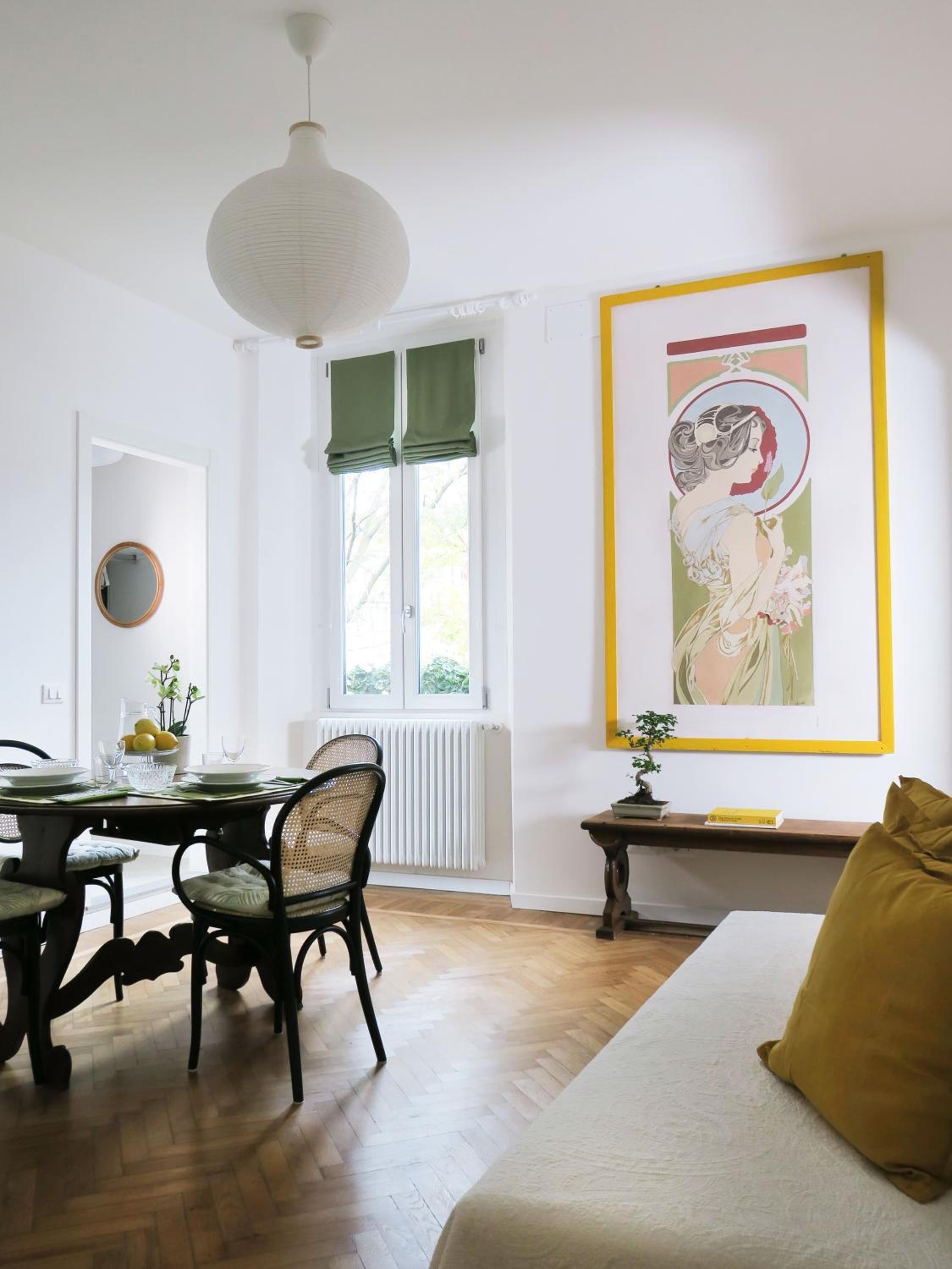 Apartment with Balcony