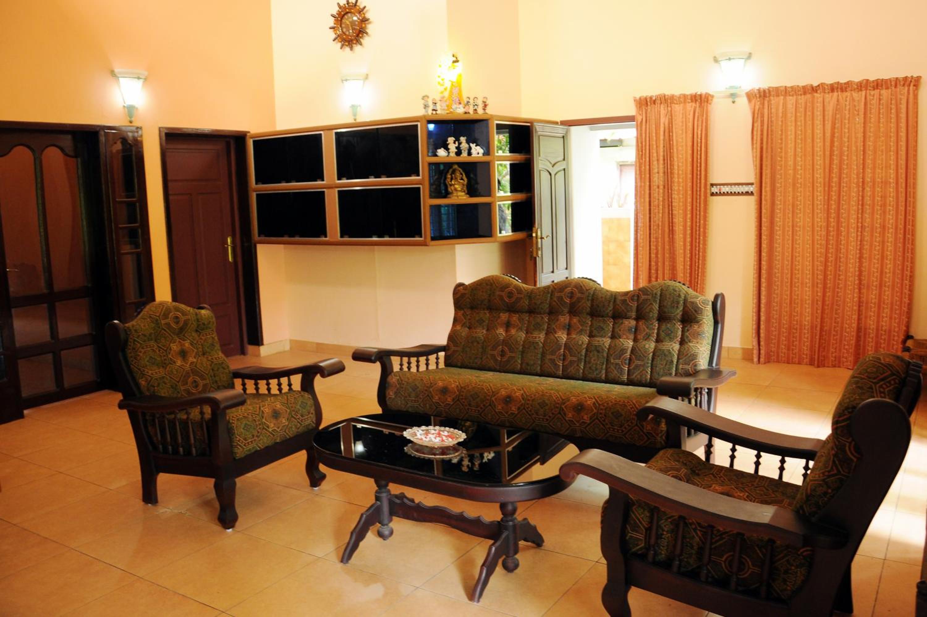 Two-Bedroom House - Photo 23