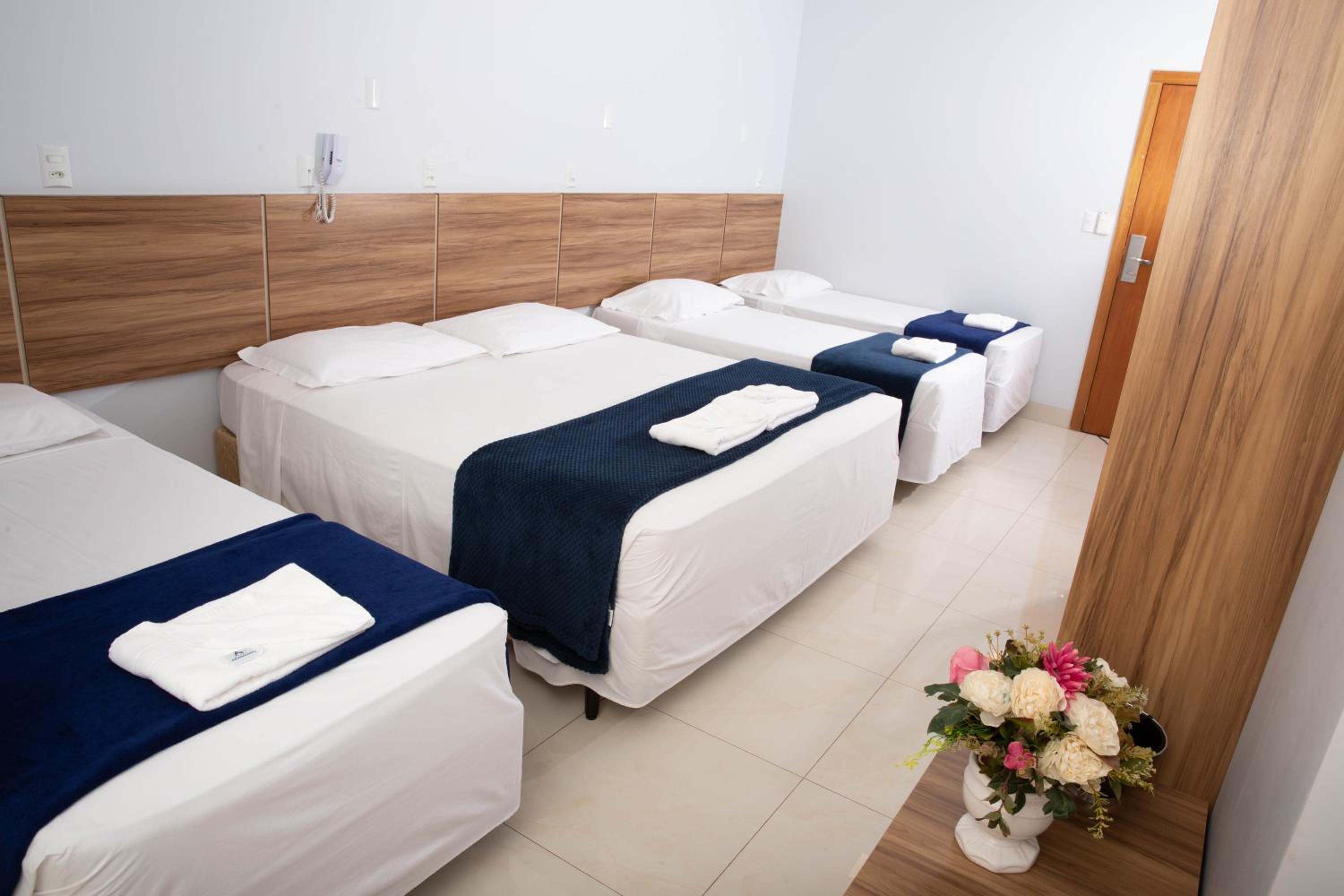 Superior Quadruple Room photo 2