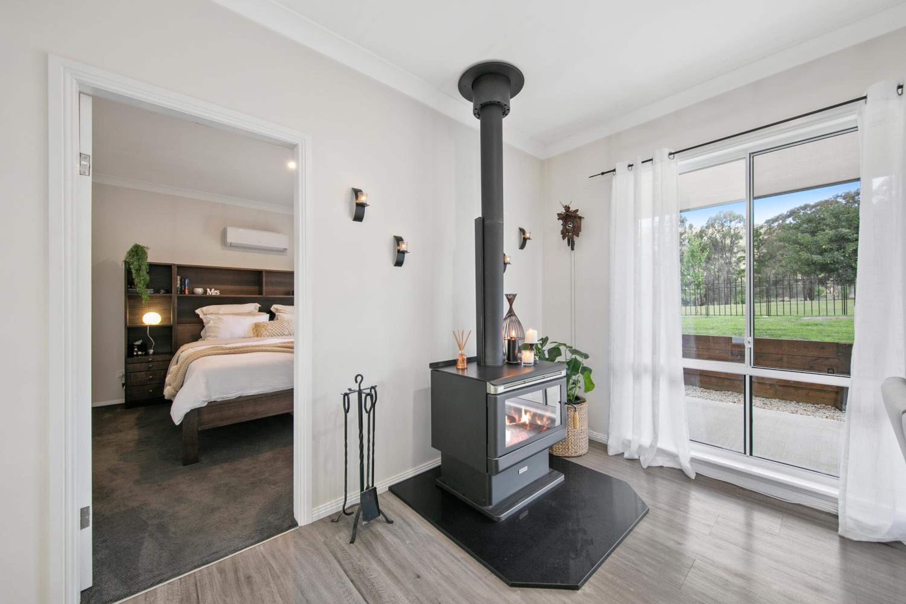 Four-Bedroom House photo 1