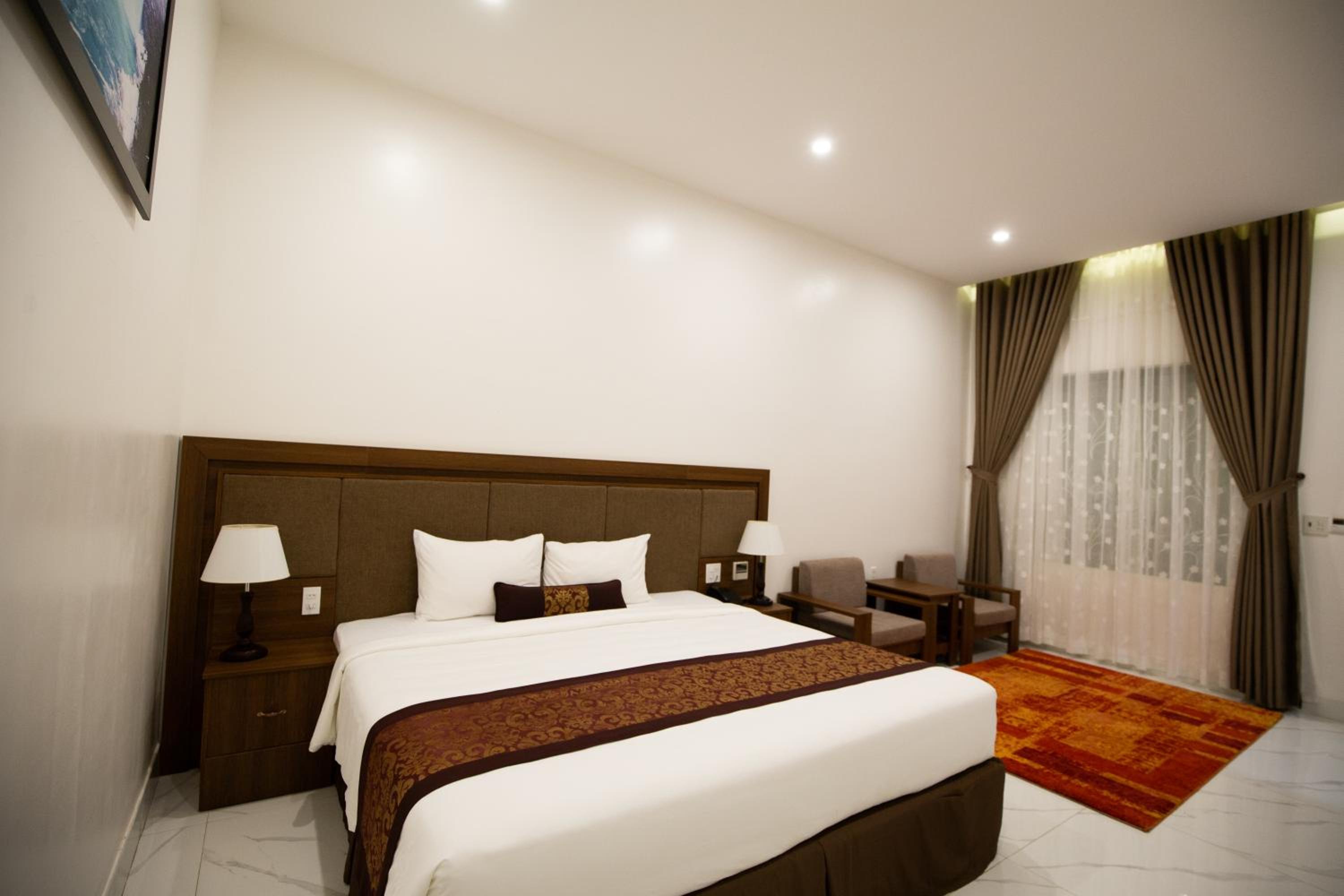 Deluxe Double Room photo 2