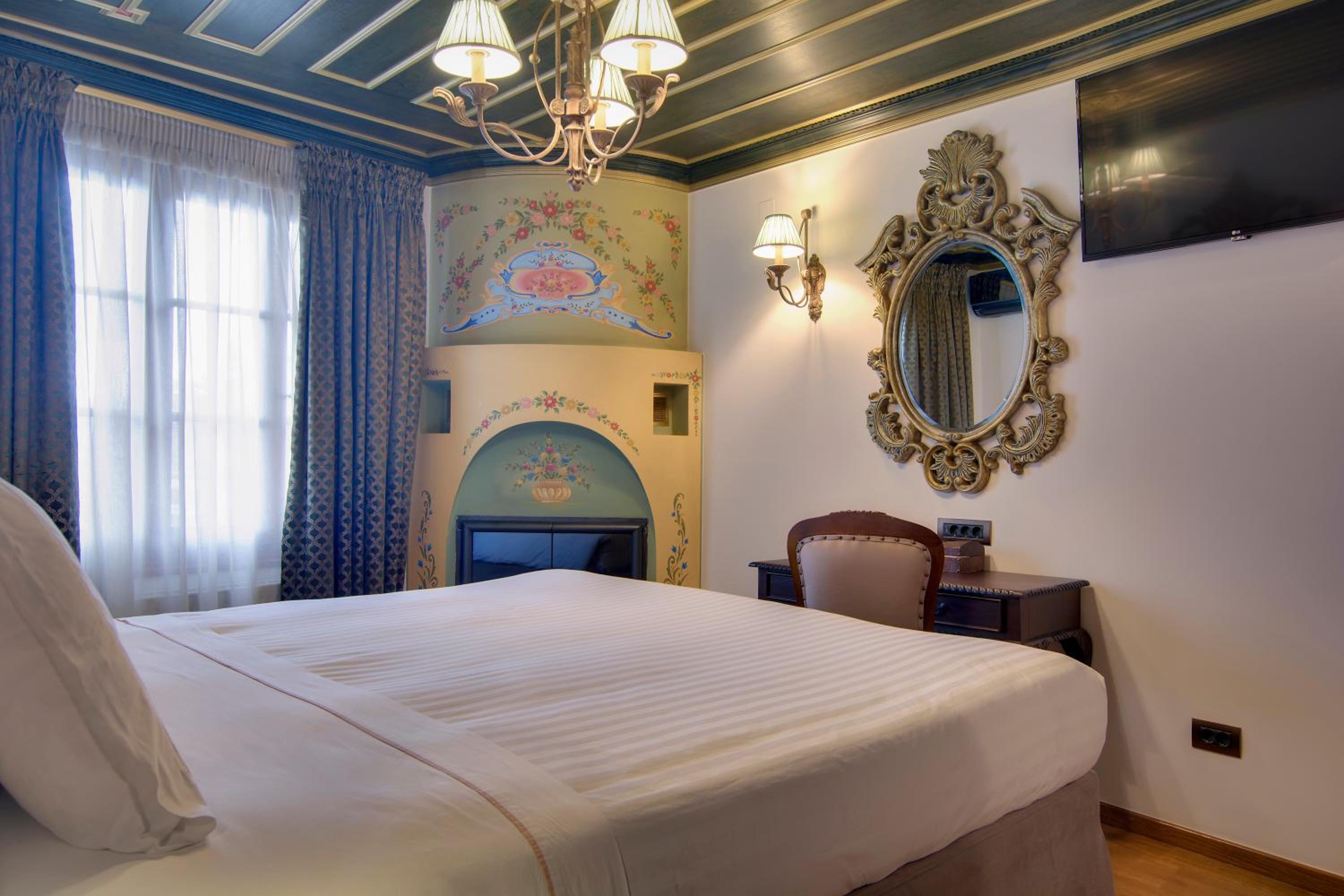 Deluxe Double Room - Photo 4