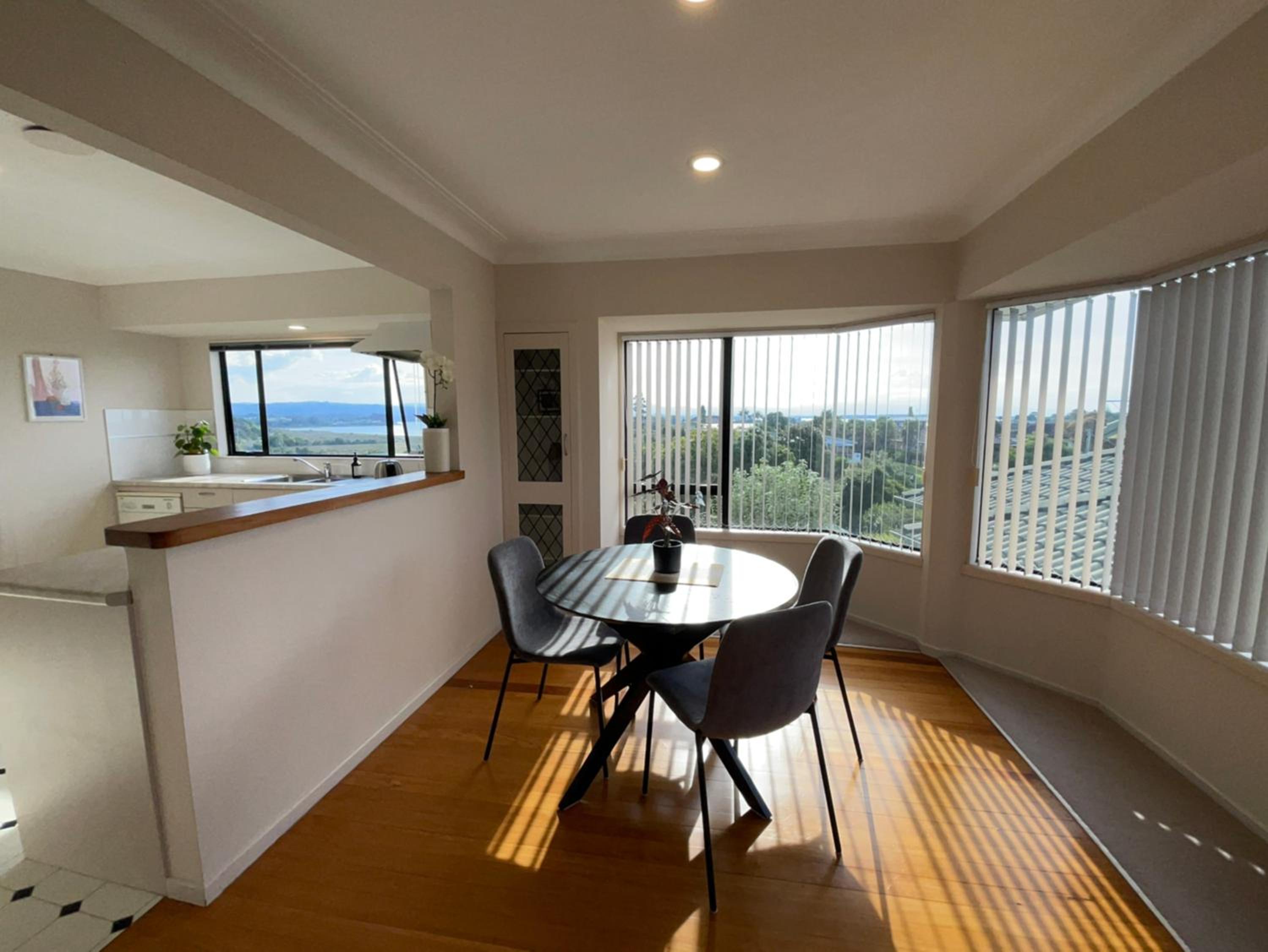Two-Bedroom House - Photo 8