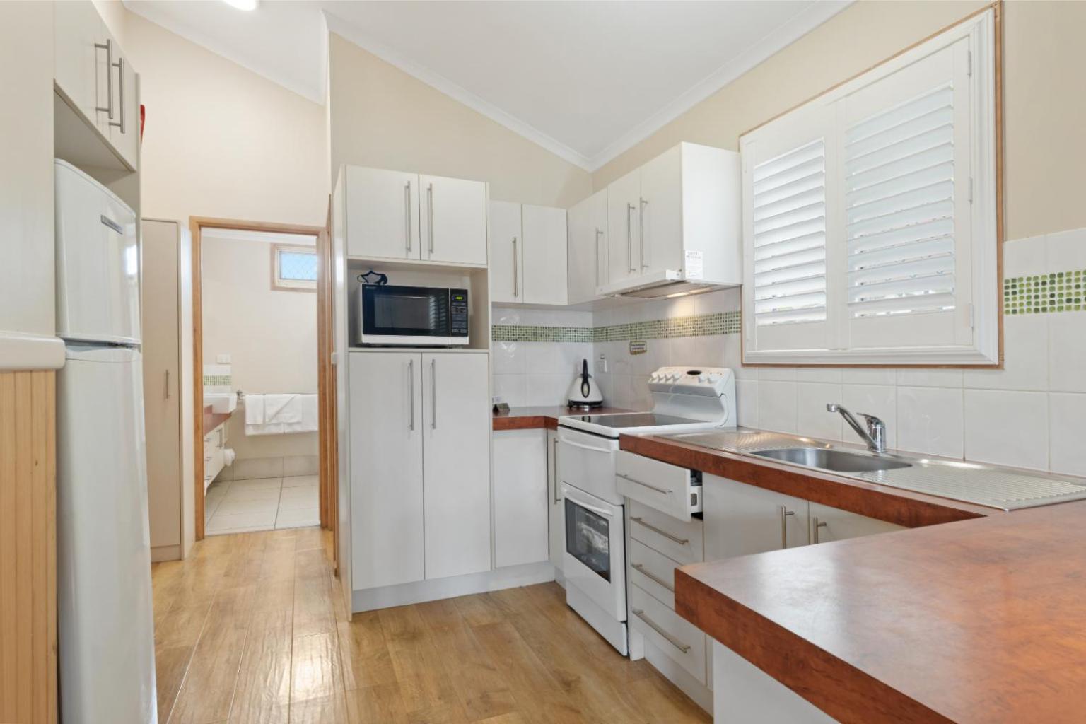 Two Bedroom Cottage photo 3