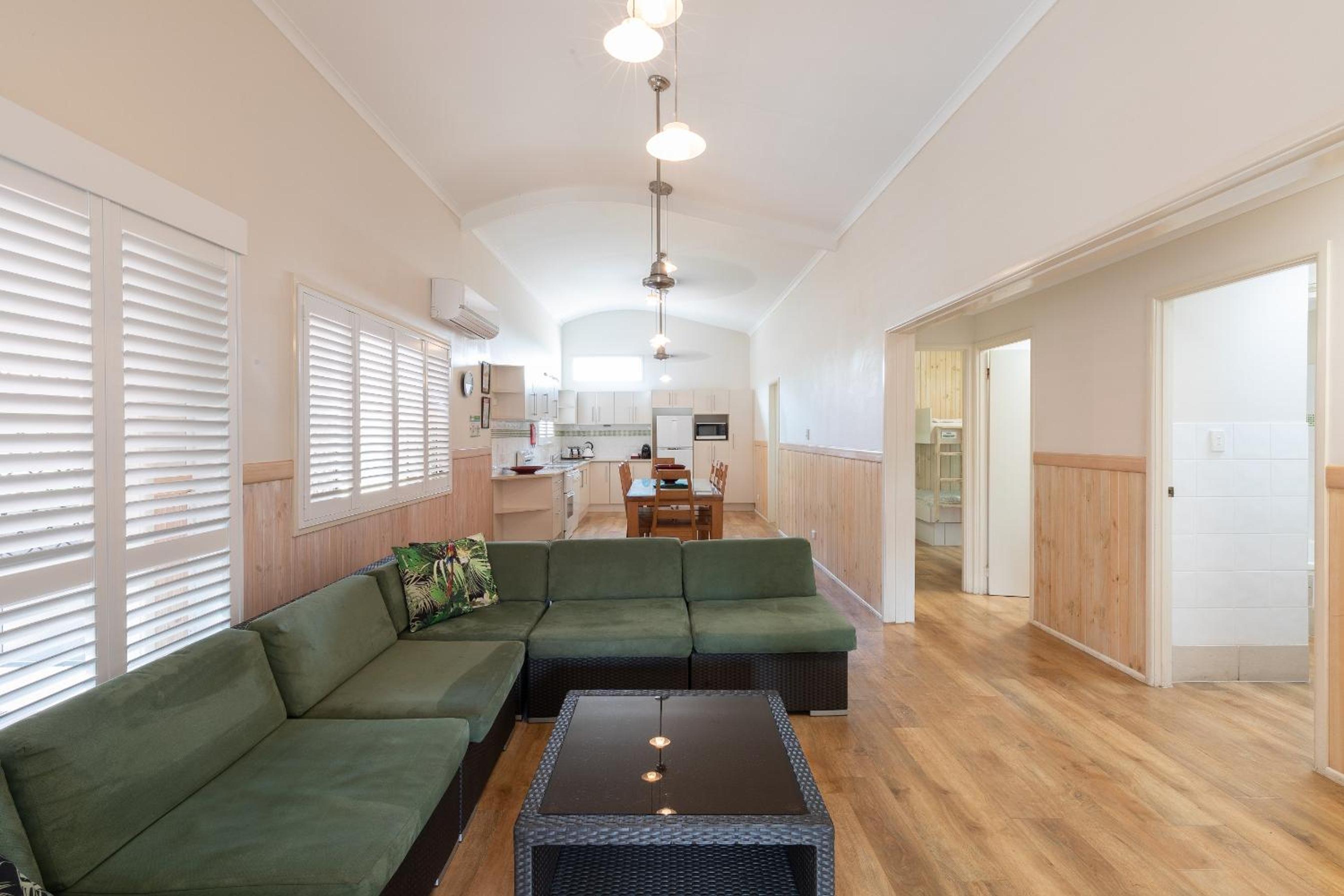 Three-Bedroom Villa photo 1